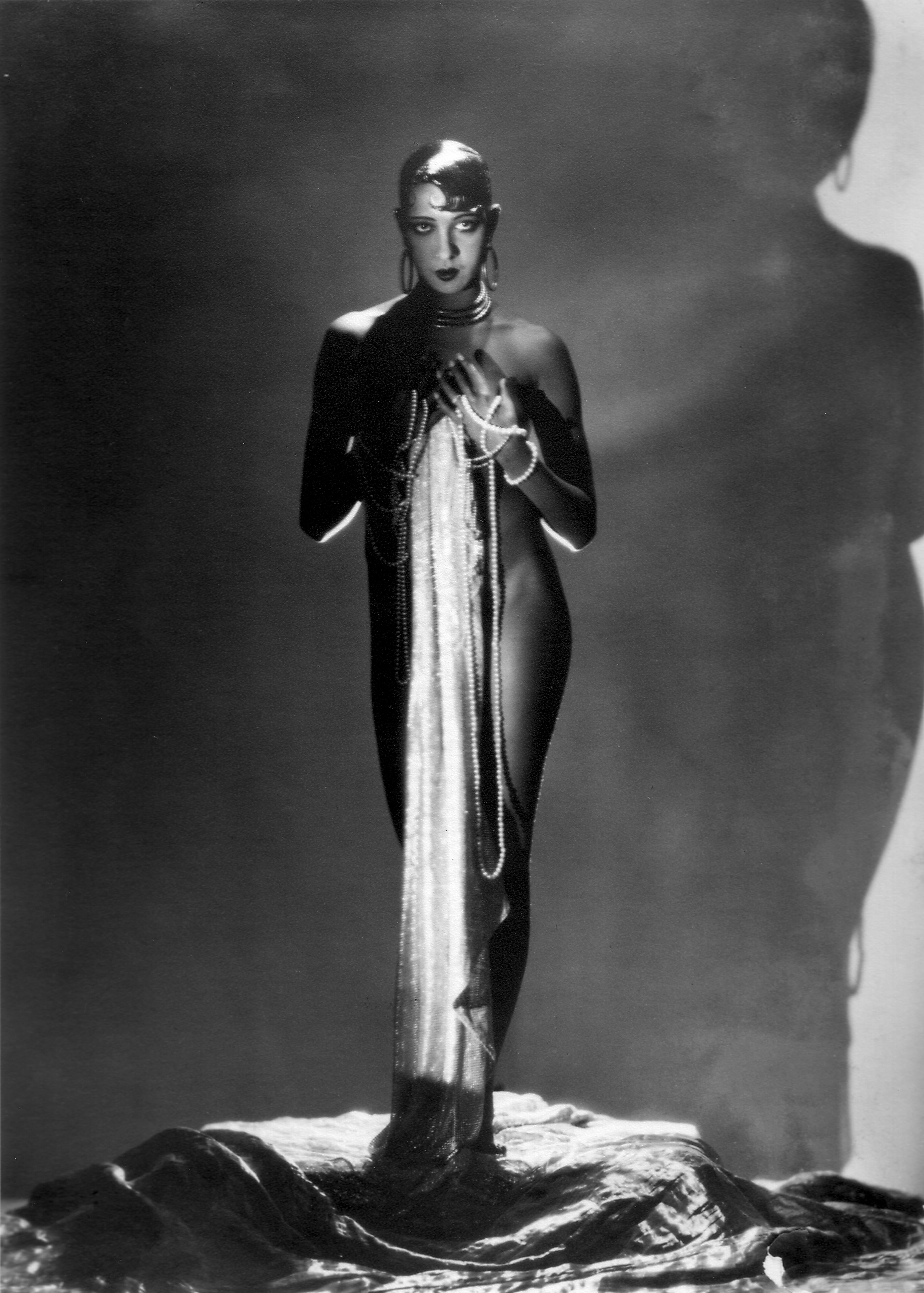 George Hoyningen-Huene Black and White Photograph - Josephine Baker, 1929