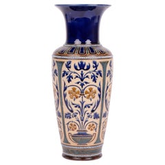 Große George Hugo Tabor Doulton Lambeth-Keramikvase aus der Ästhetizismus