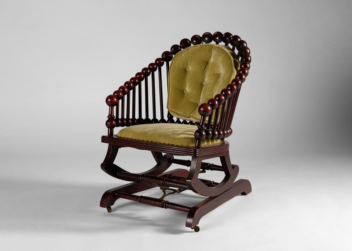 George Hunzinger, Sedia a dondolo con piattaforma Lollipop, Stati Uniti, circa 1880 in vendita 1