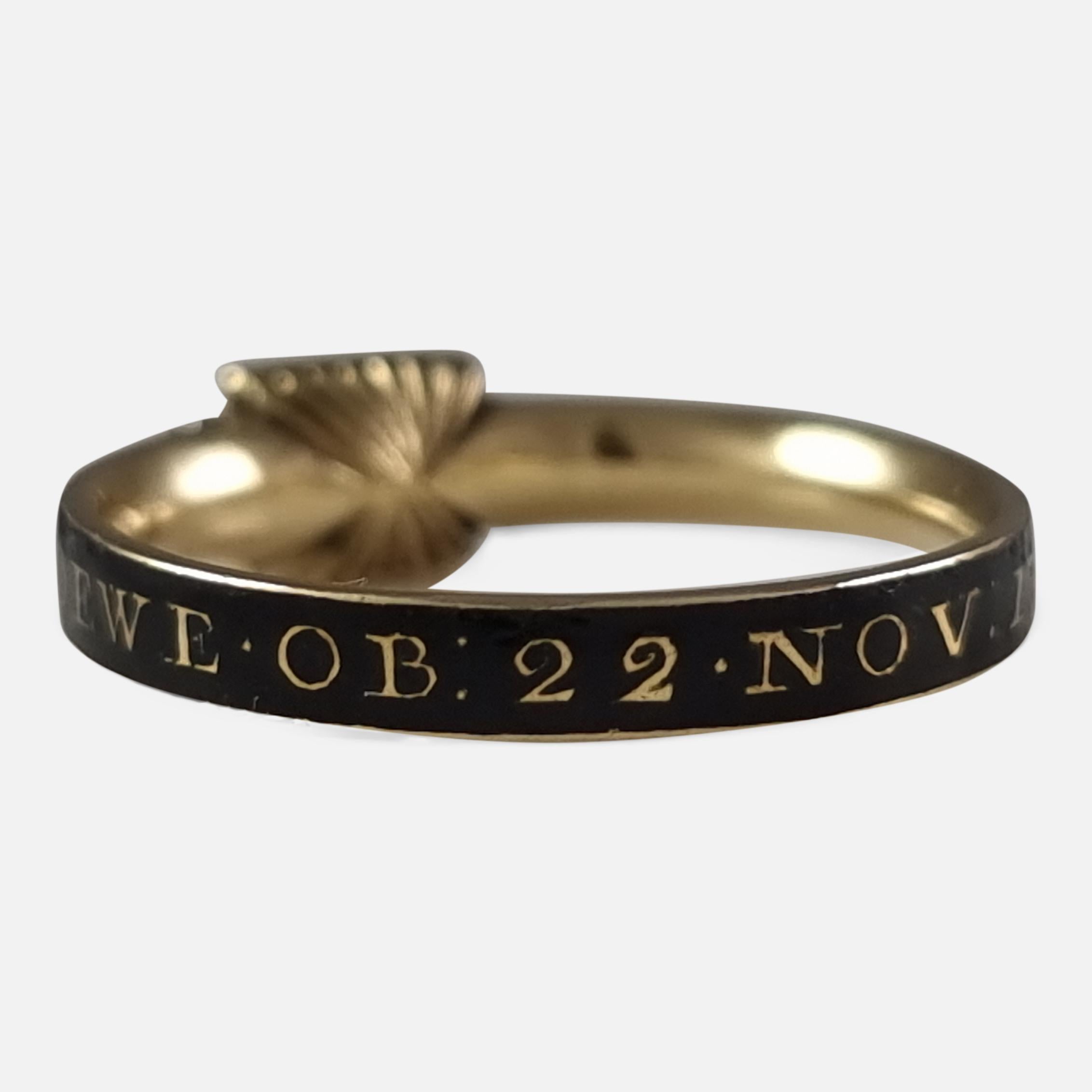 George I 18ct Gold Rock Crystal, Hair-Work, & Enamel Mourning Ring in vendita 5