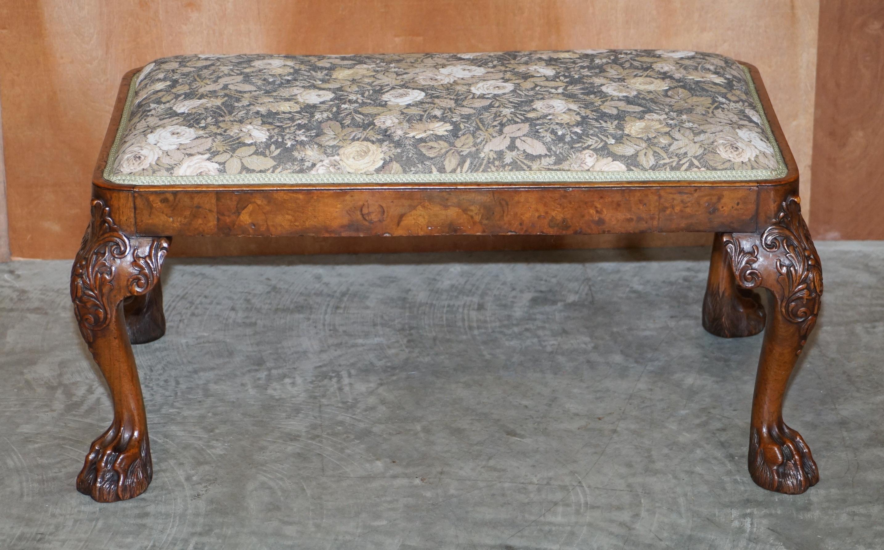 We are delighted to offer this sublime circa 1720 George I burr walnut bench stool with ornately carved legs

A very good looking well made and decorative piece with a glorious timber patina. This piece is just over 300 years old, it that time as
