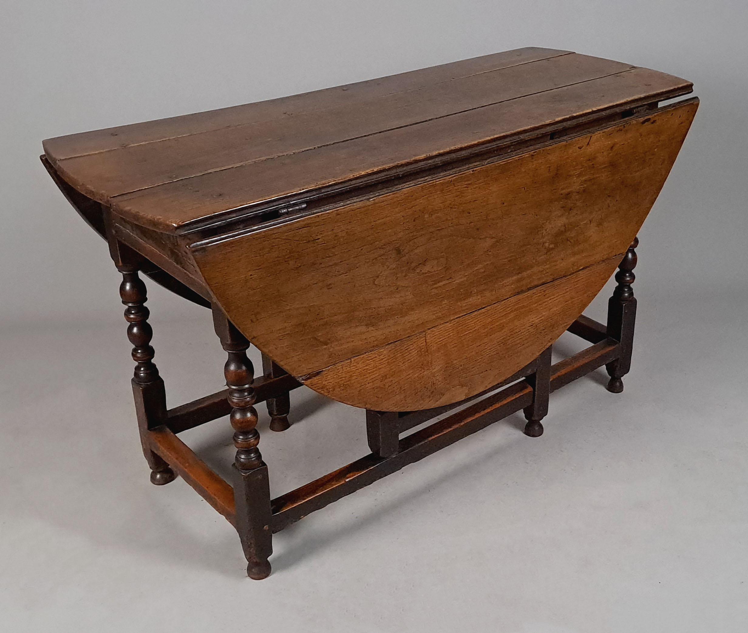 George I Drop Leaf Oak Table c. 1710 For Sale 1