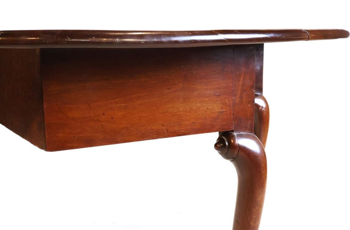 Table à abattant George III en acajou Bon état à Doylestown, PA