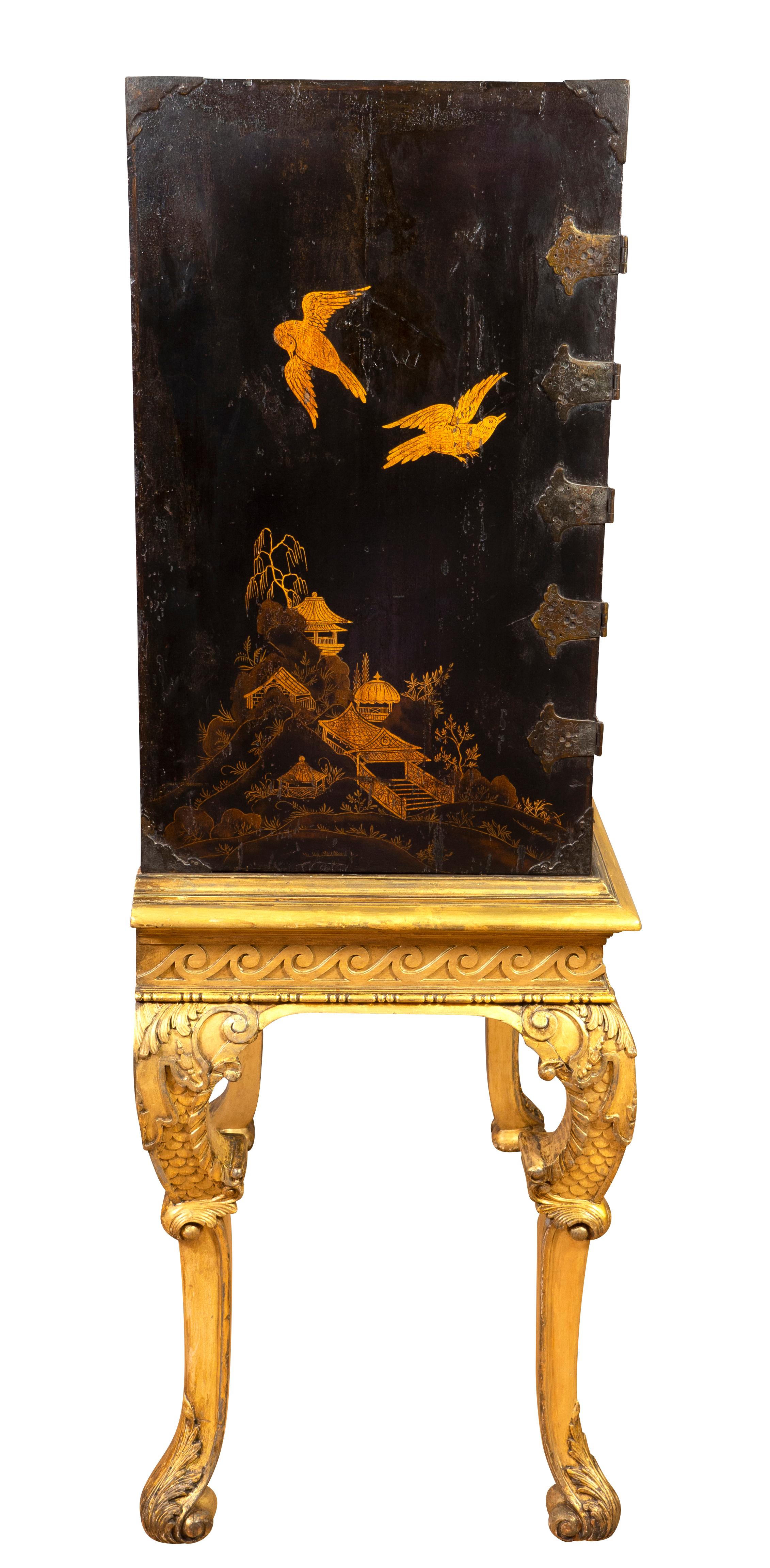 Early 18th Century George I Giltwood and Japanned Cabinet on Stand For Sale