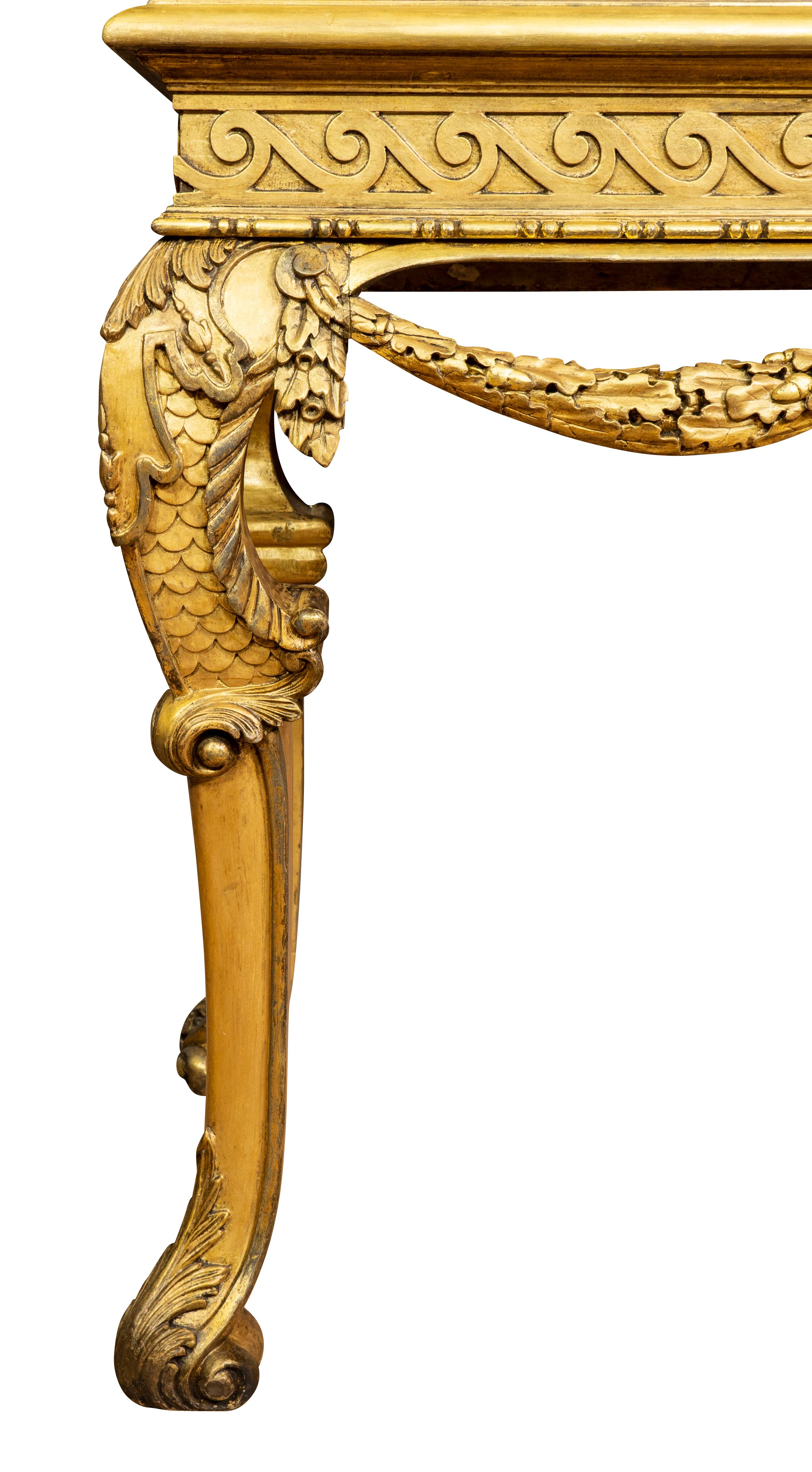 Début du XVIIIe siècle Meuble de rangement George I en bois doré et laque japonaise sur pied en vente