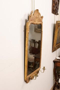 George I Giltwood Mirror with Carved Foliage Detail, England ca. 1725