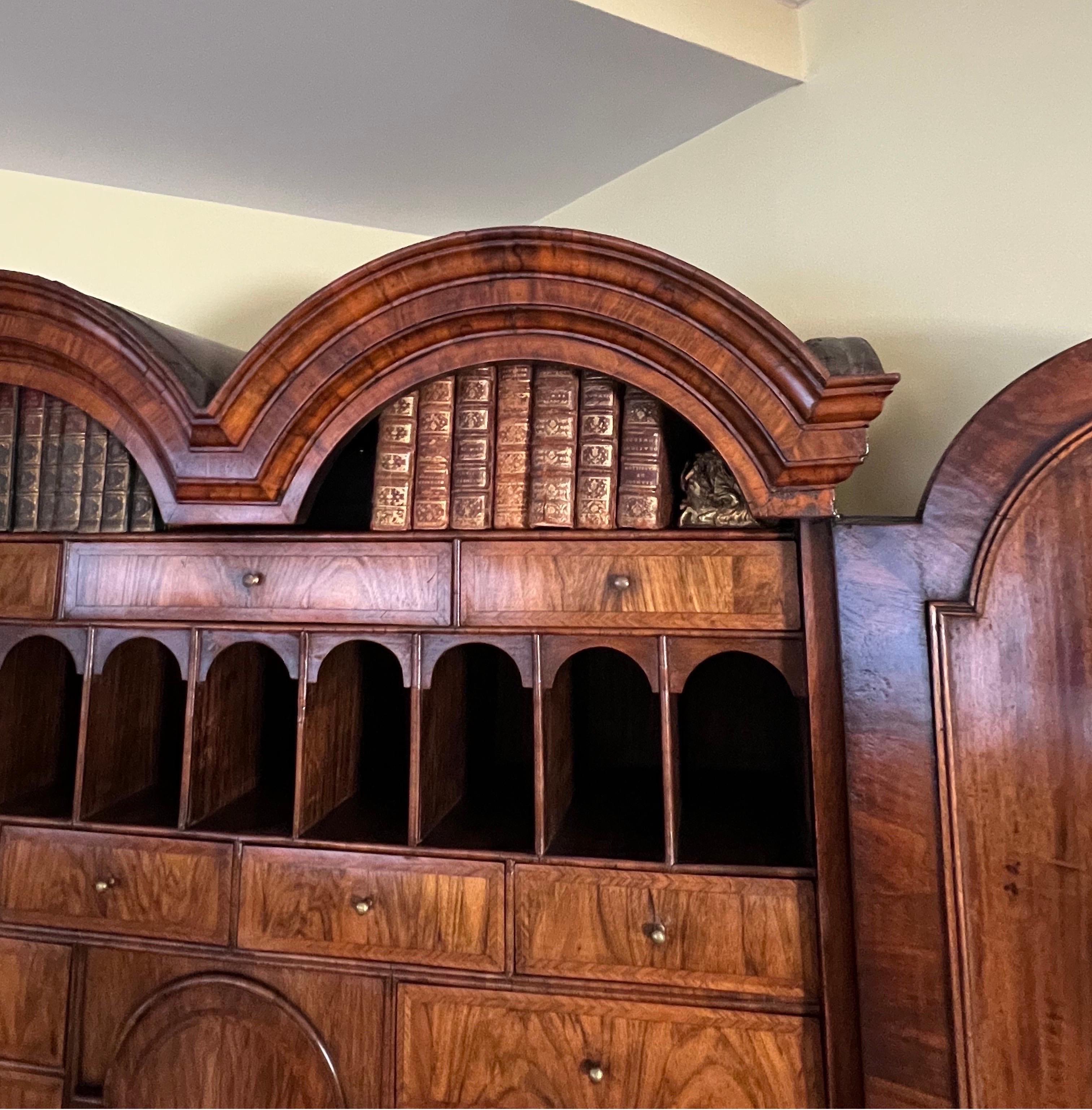 George I Inlaid Burl Walnut Double Done Bureau Bookcase circa 1720 For Sale 4