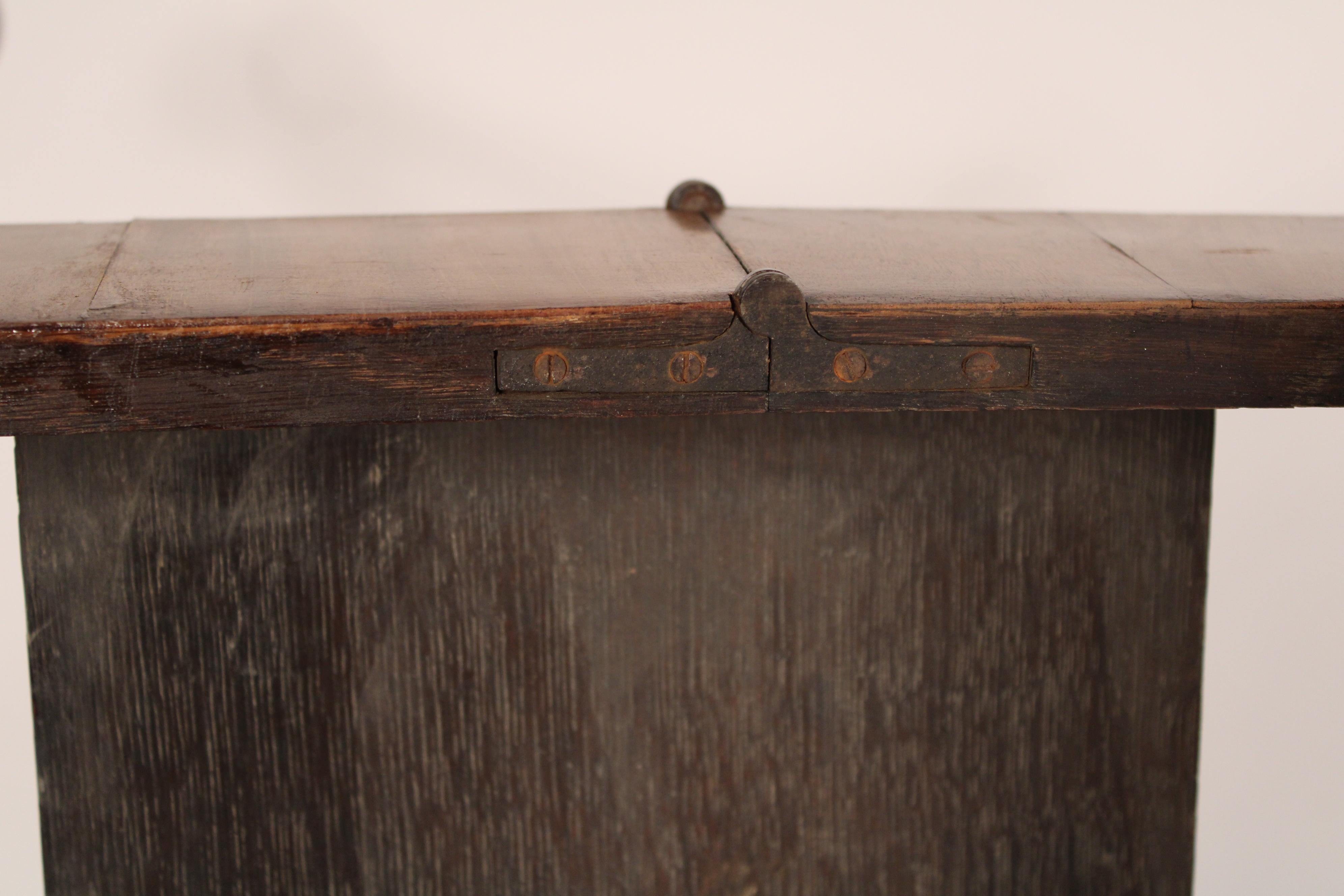 George I Mahogany Games Table with Concertina Action 7