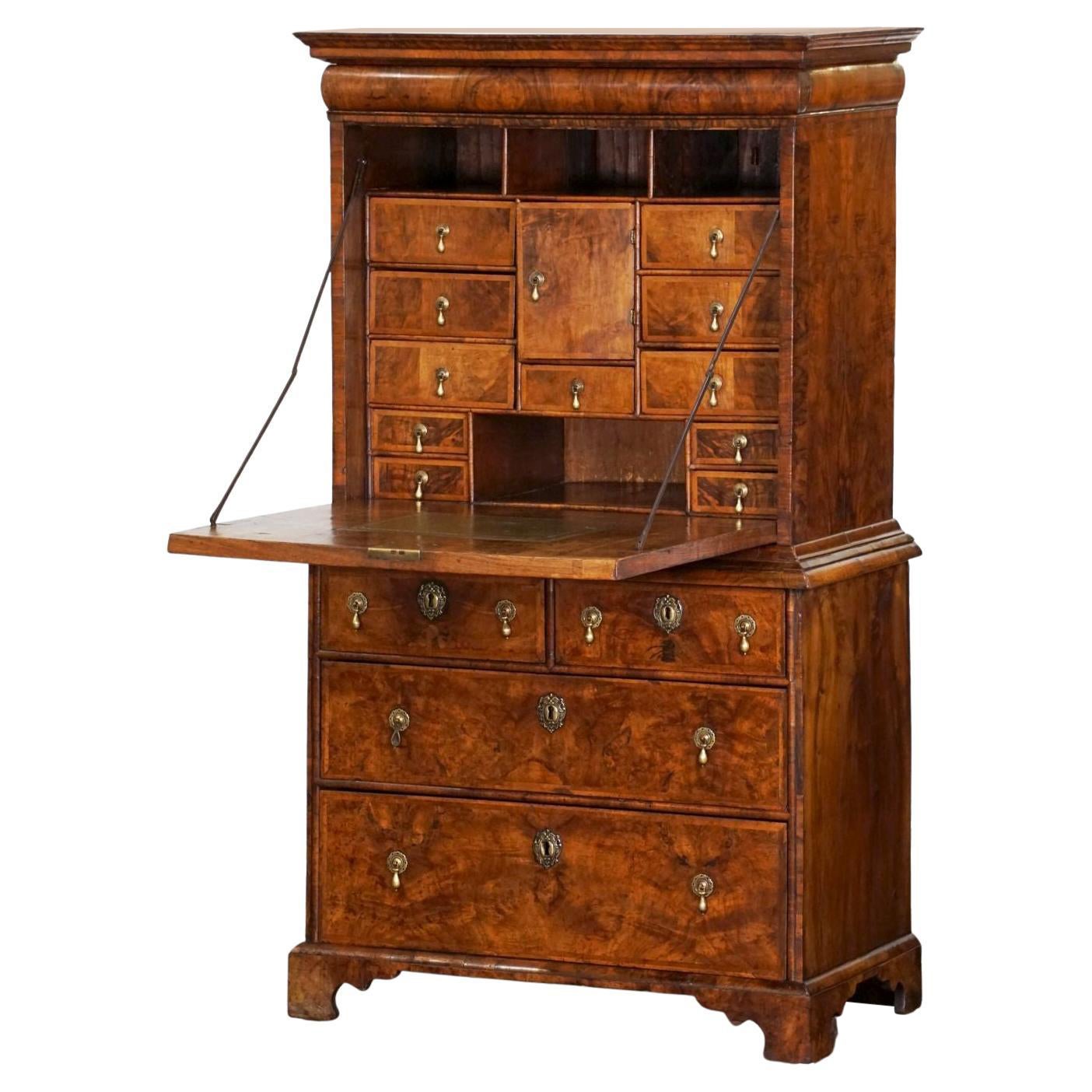 George I Secretary Bureau or Escritoire of Figured Walnut from the 18th Century