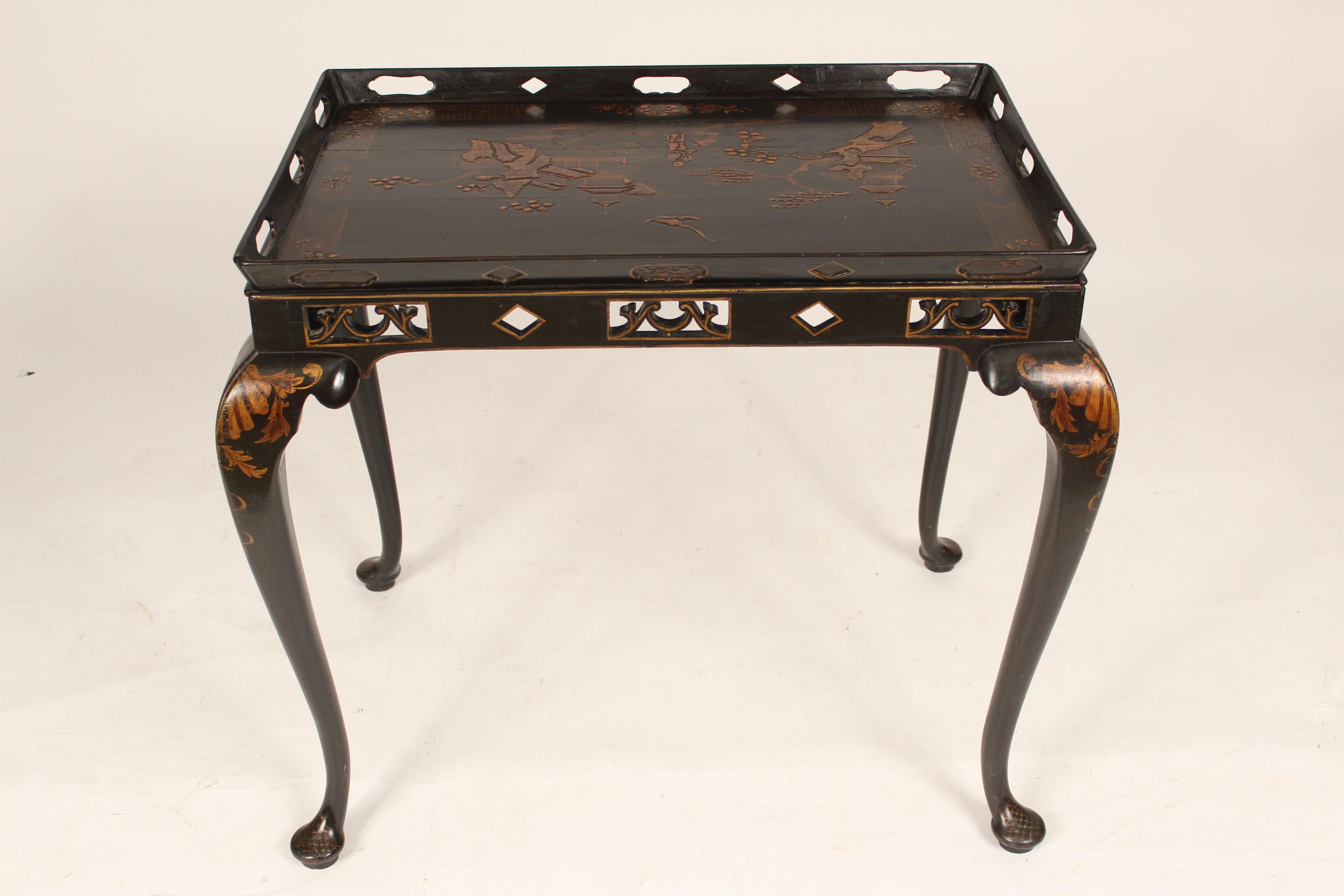 Early 20th Century George I Style Black Chinoiserie Decorated Occasional Table