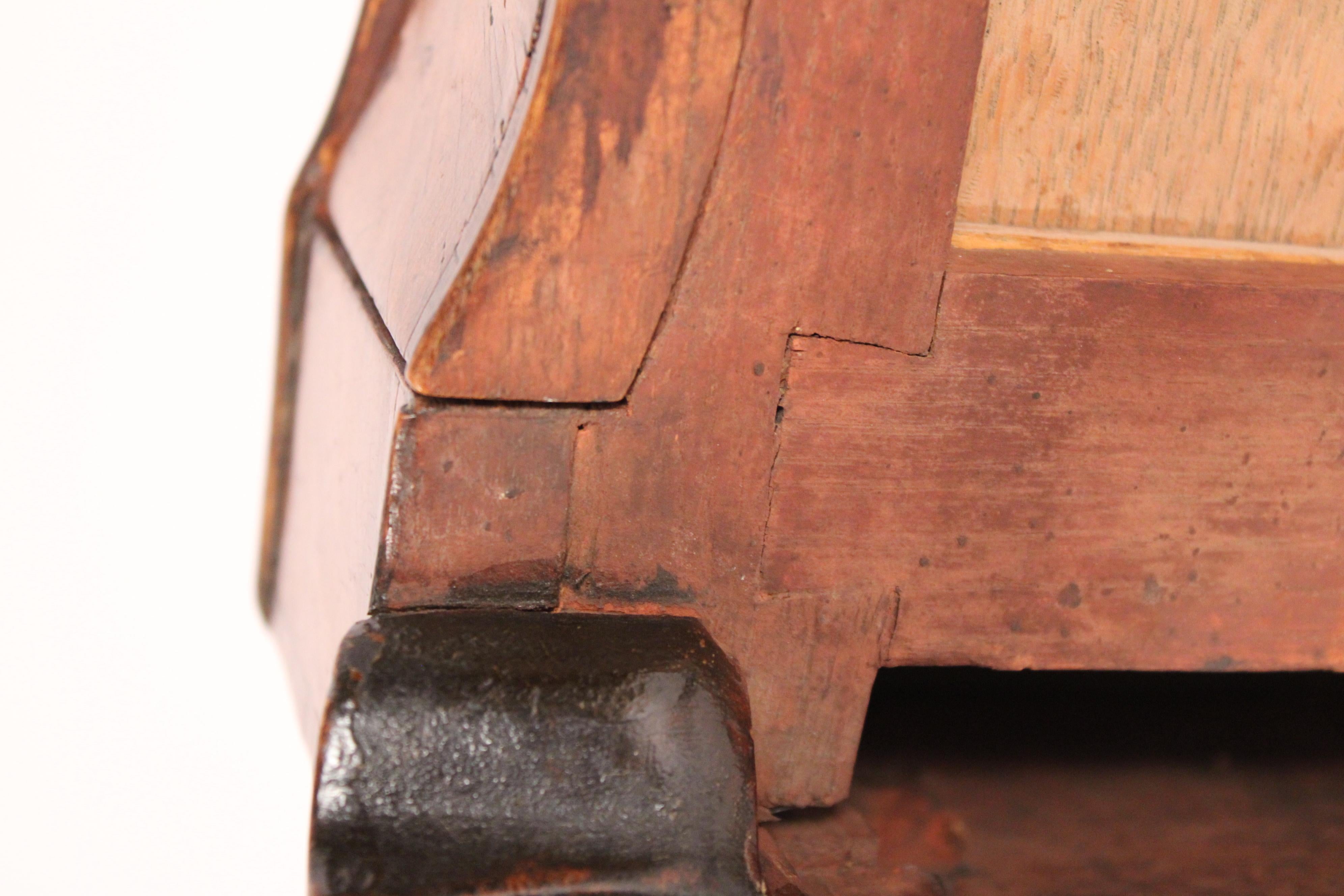George I Style Burl Walnut and Walnut Writing table For Sale 7