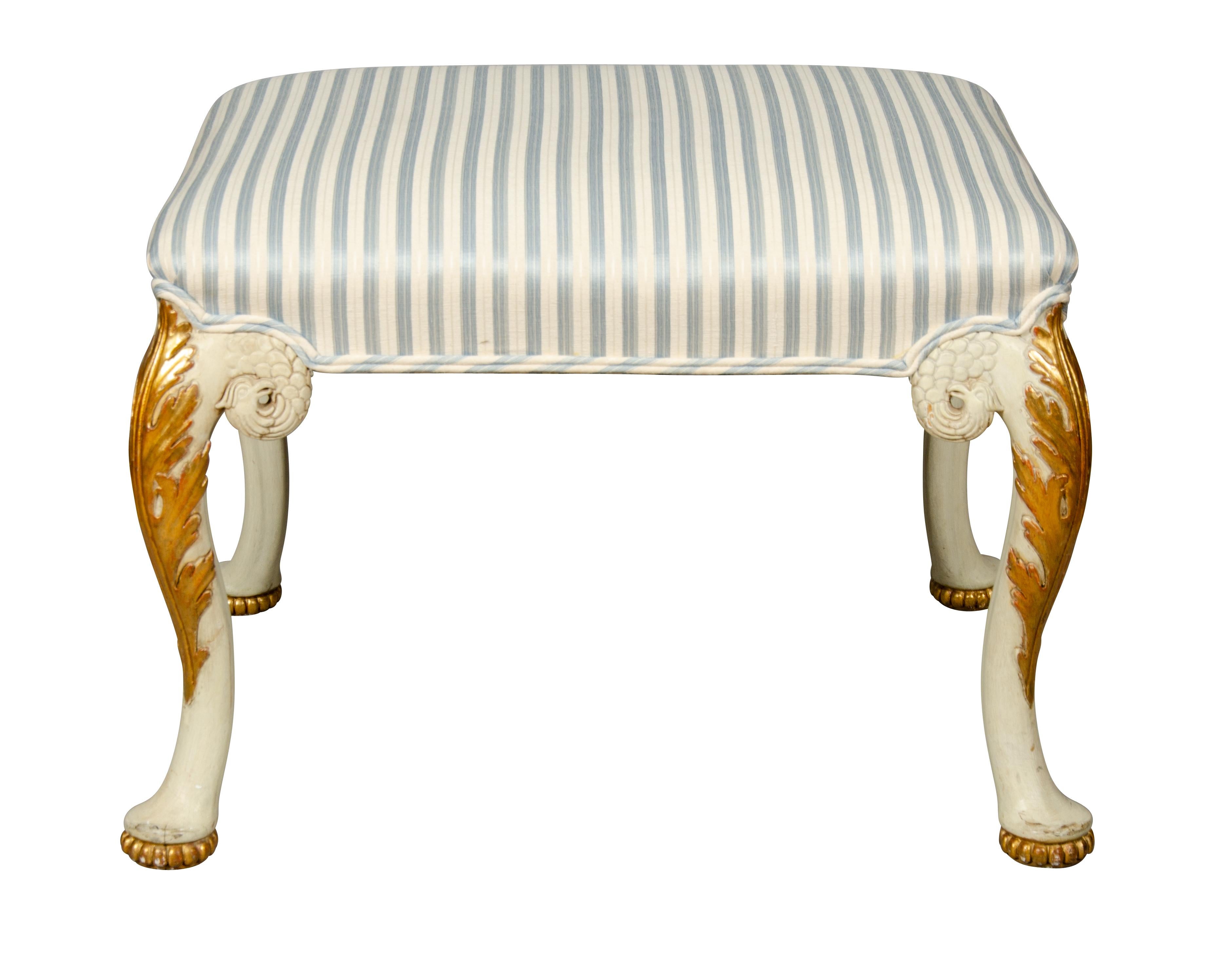 George I Style Painted and Gilded Bench In Good Condition In Essex, MA