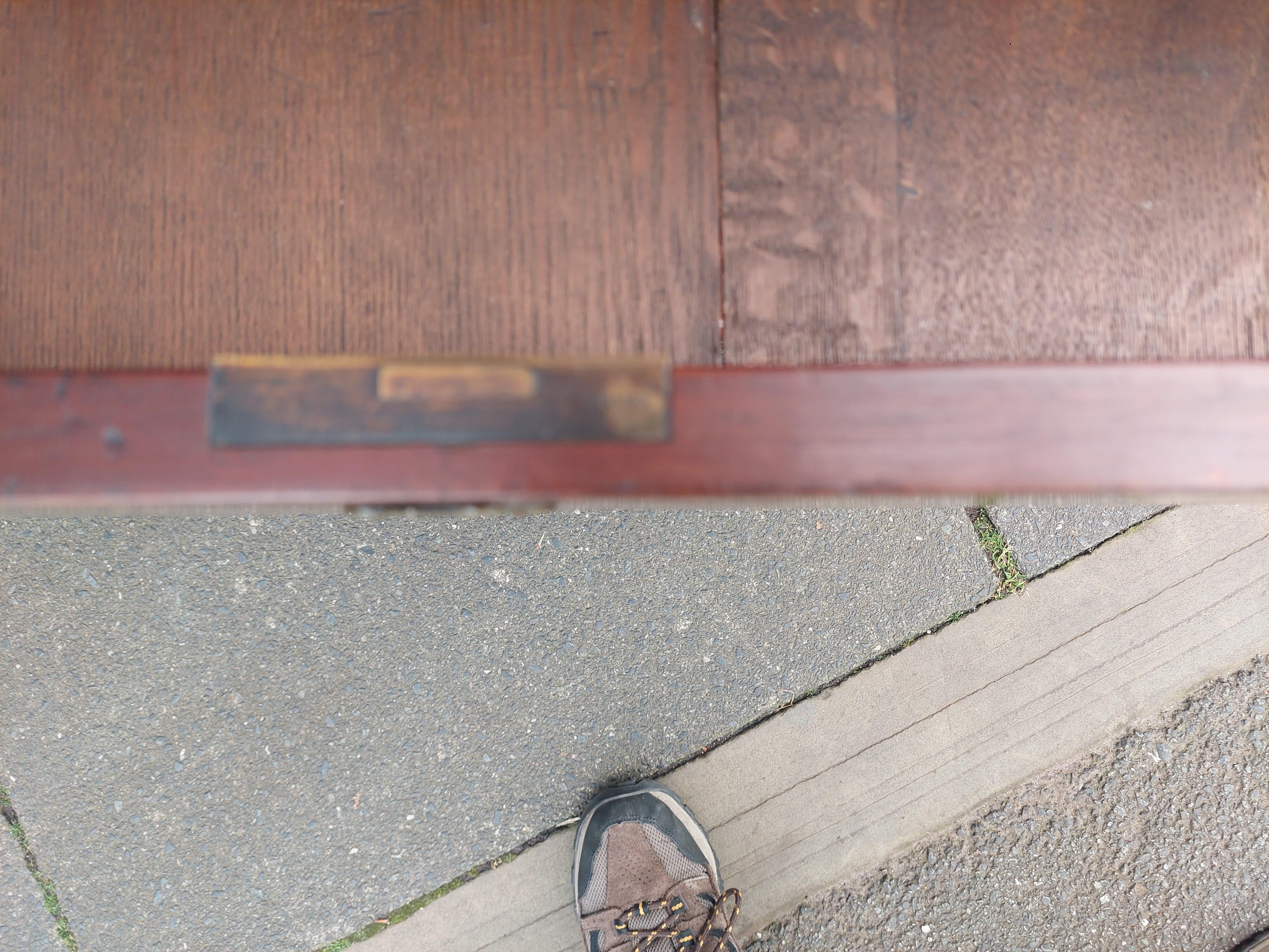 Arcón de soltero de nogal estilo Jorge I en venta 1