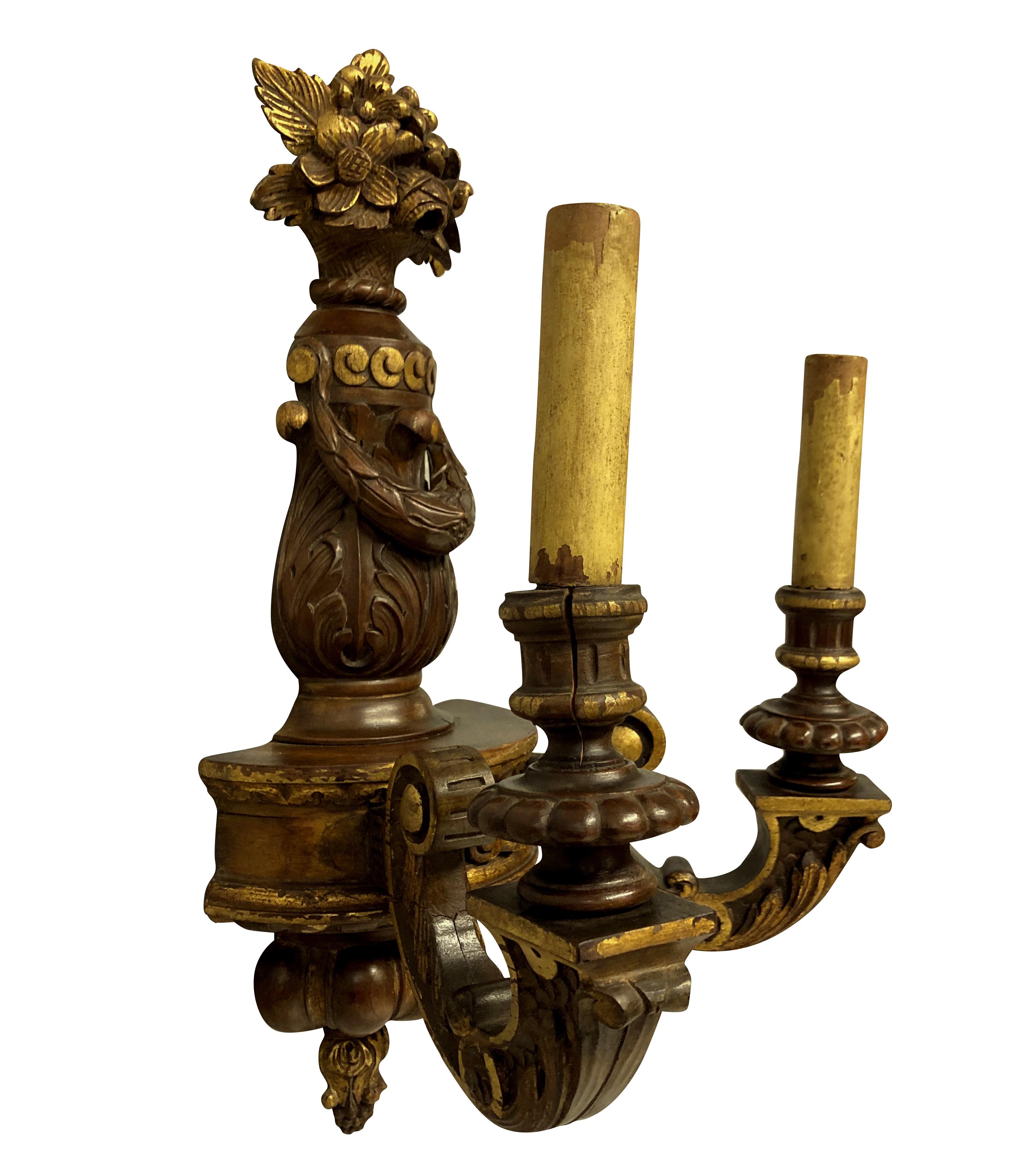 George I Style Walnut & Parcel Gilt Wall Light In Good Condition For Sale In London, GB