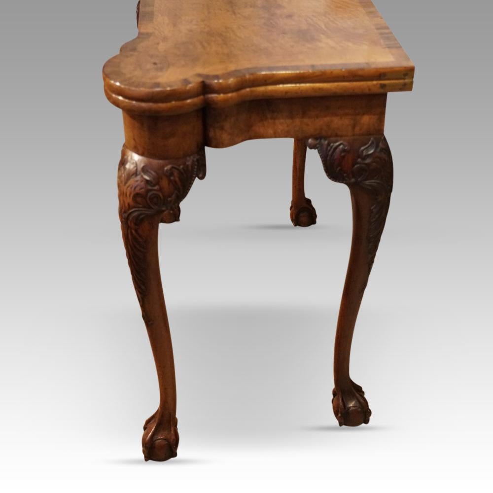George I style walnut tea table For Sale 4