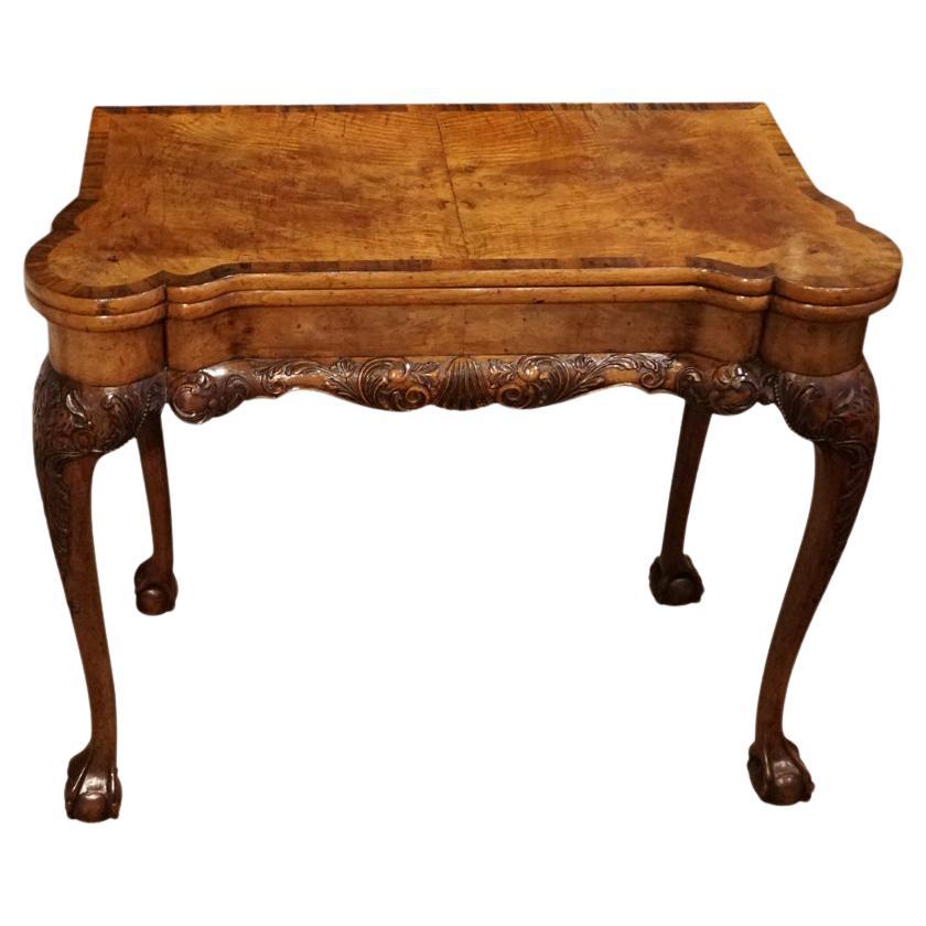 George I style walnut tea table For Sale