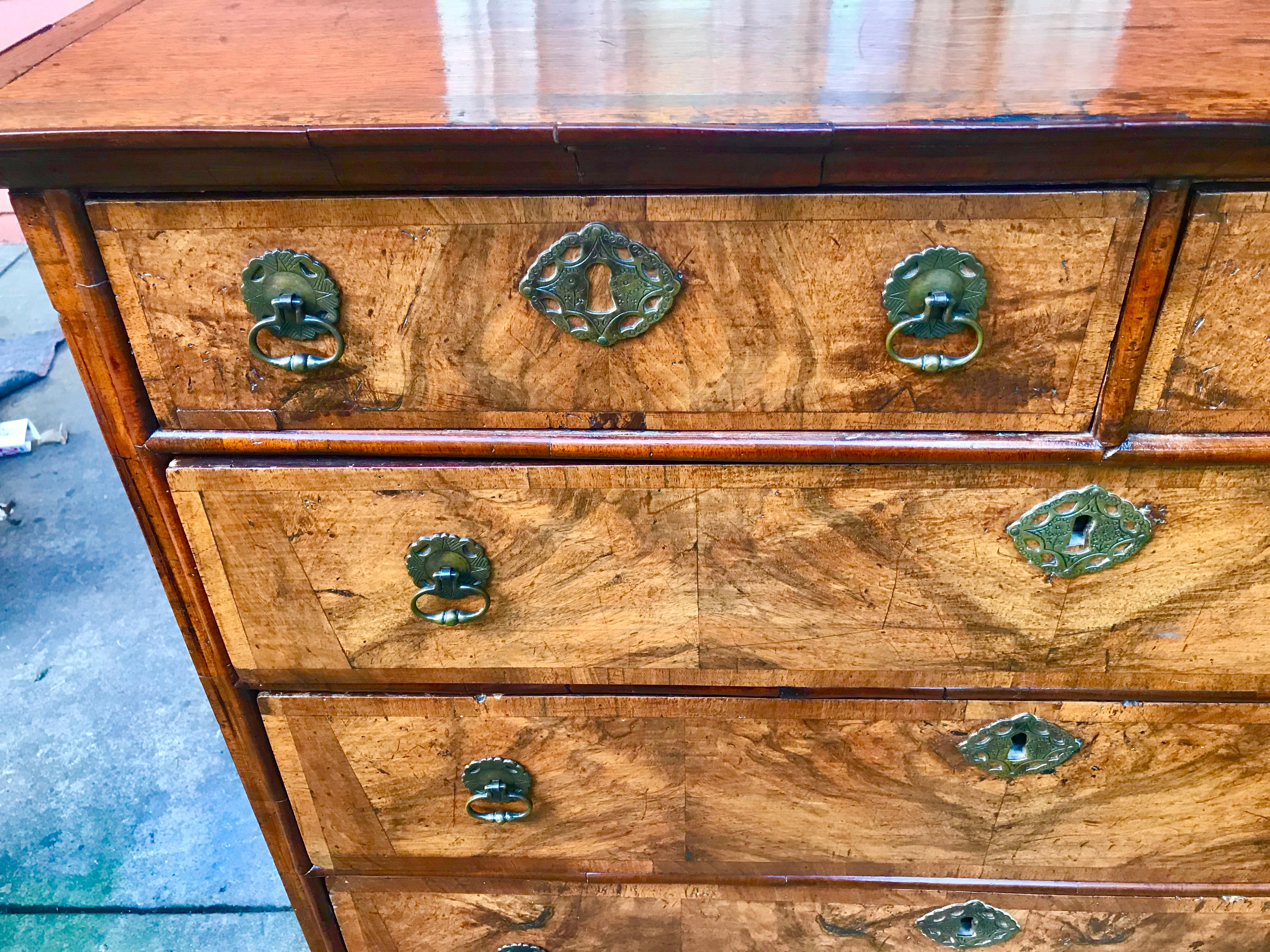 18th Century Queen Anne Transitional to George I Walnut and Walnut Burl Chest