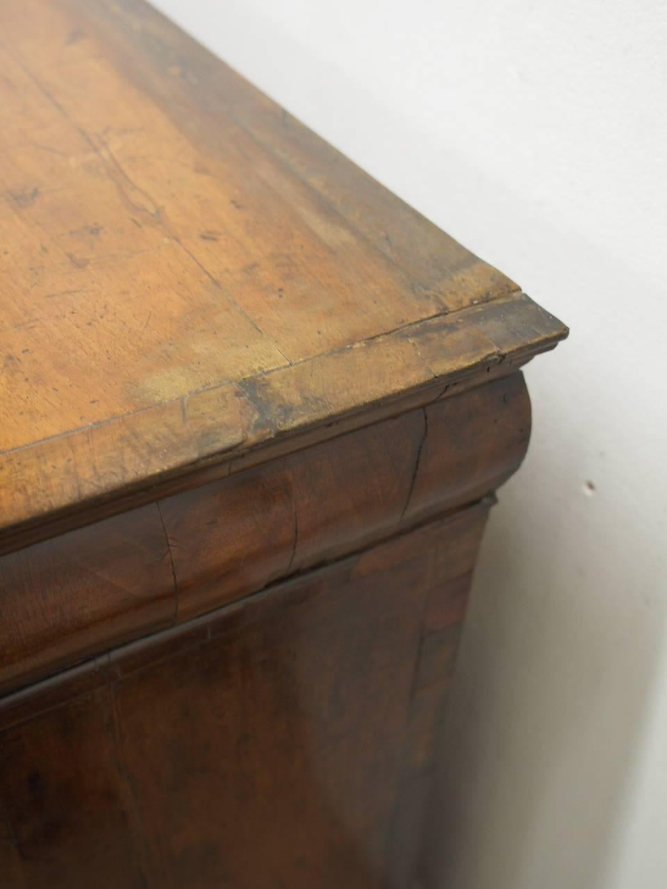 Early 18th Century George I Walnut Chest of Drawers