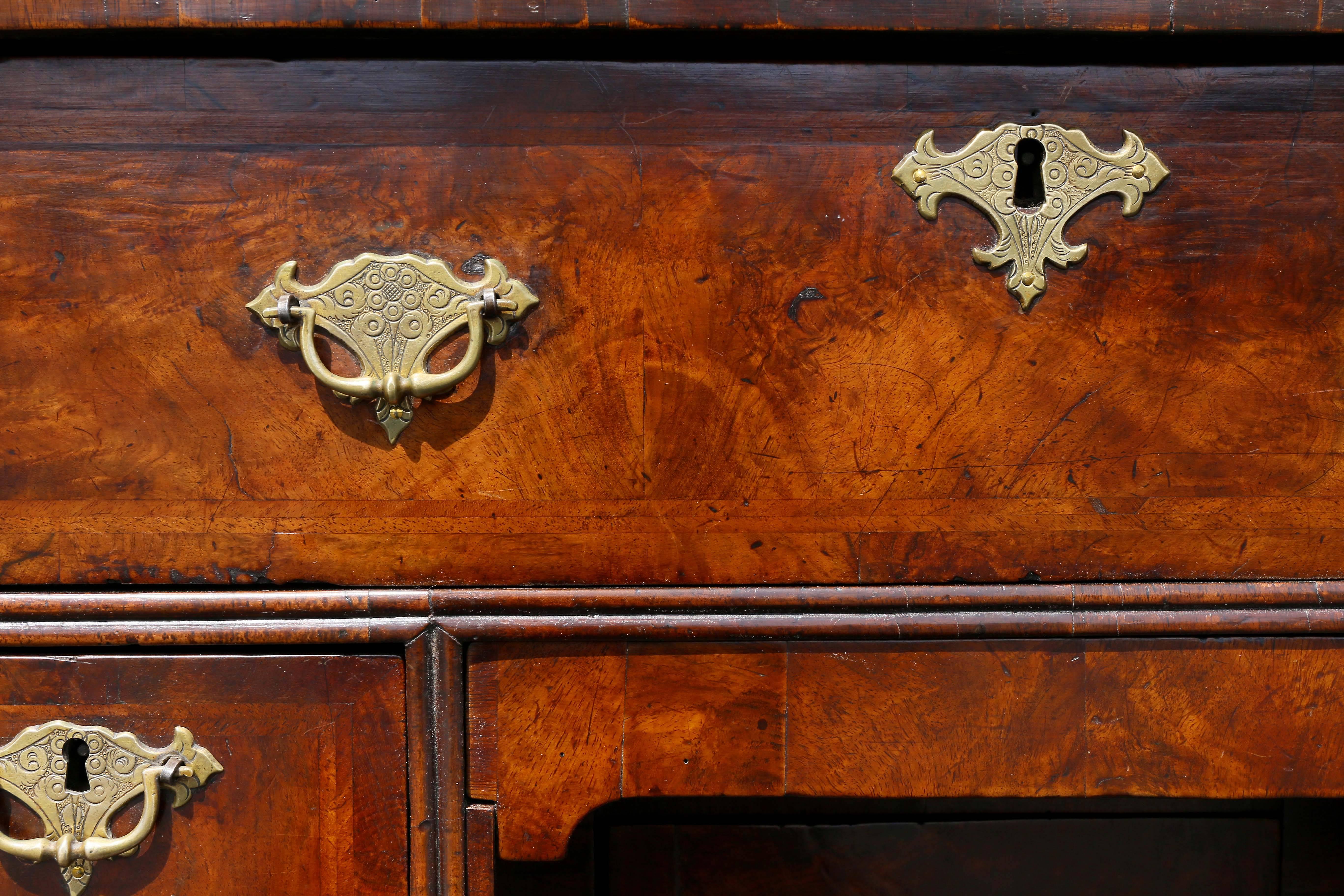 antique kneehole desk