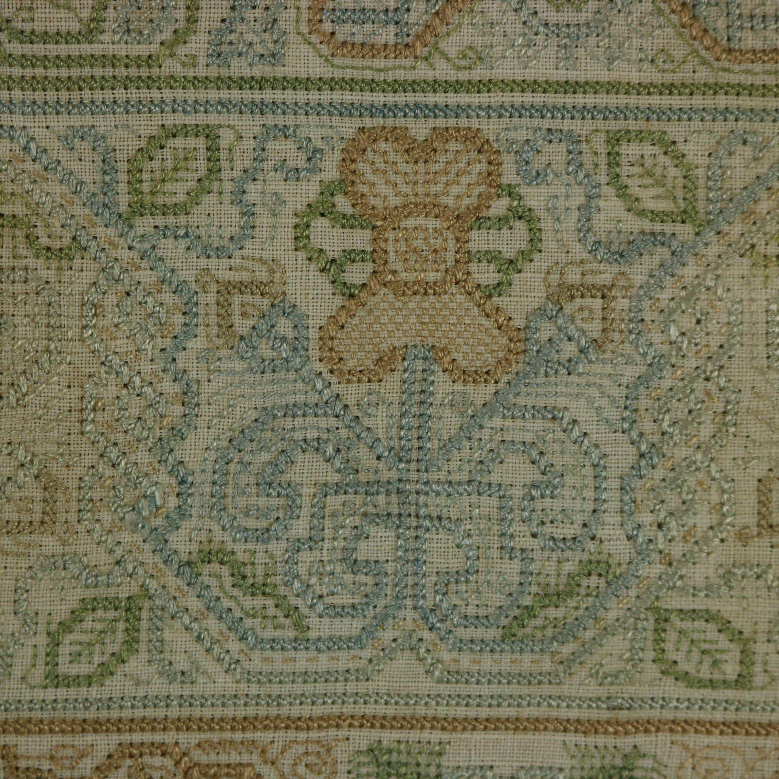 George II Band Sampler, datiert 1678, genäht von EV im Angebot 3