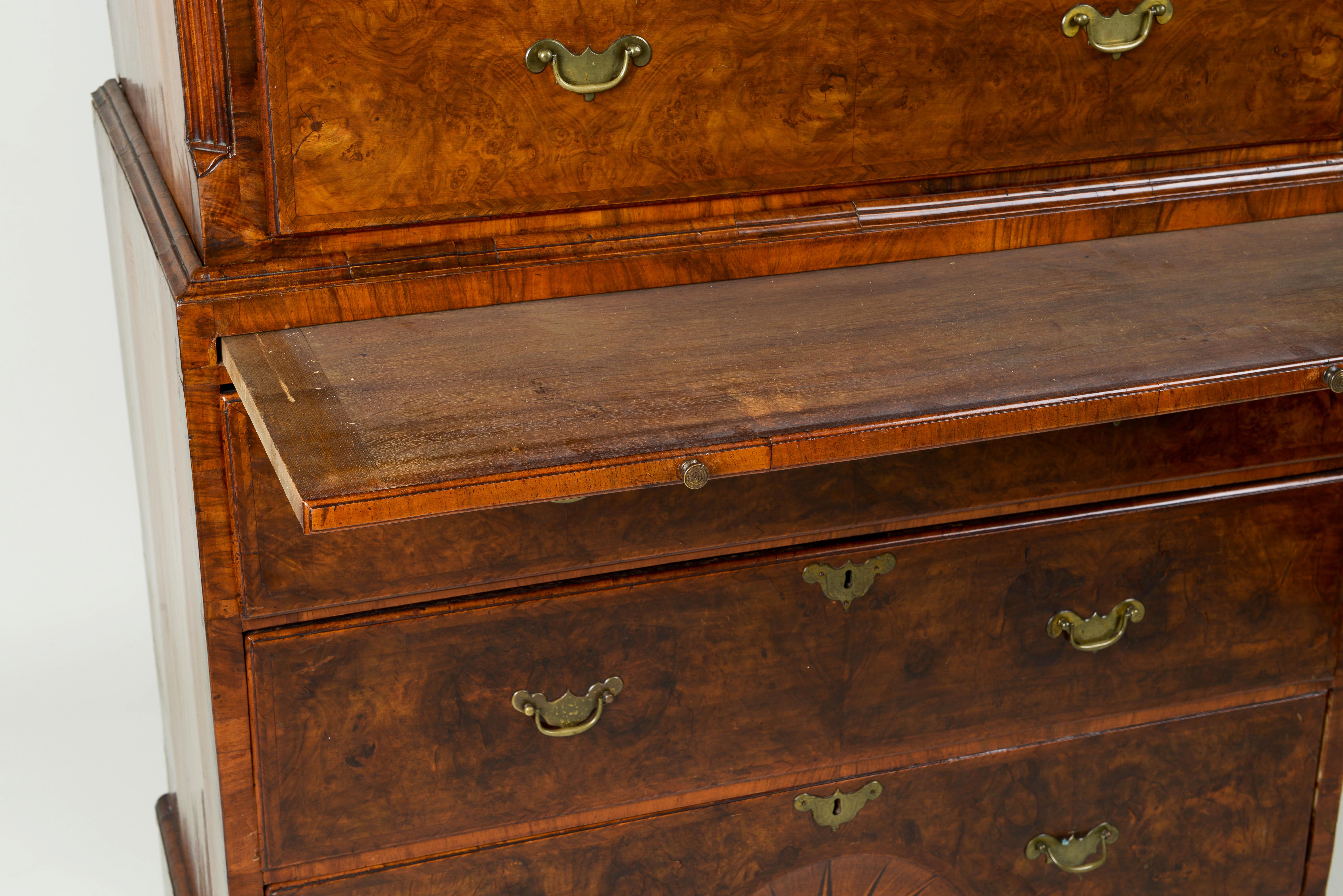 Ottone Cassapanca in radica di noce George II in vendita