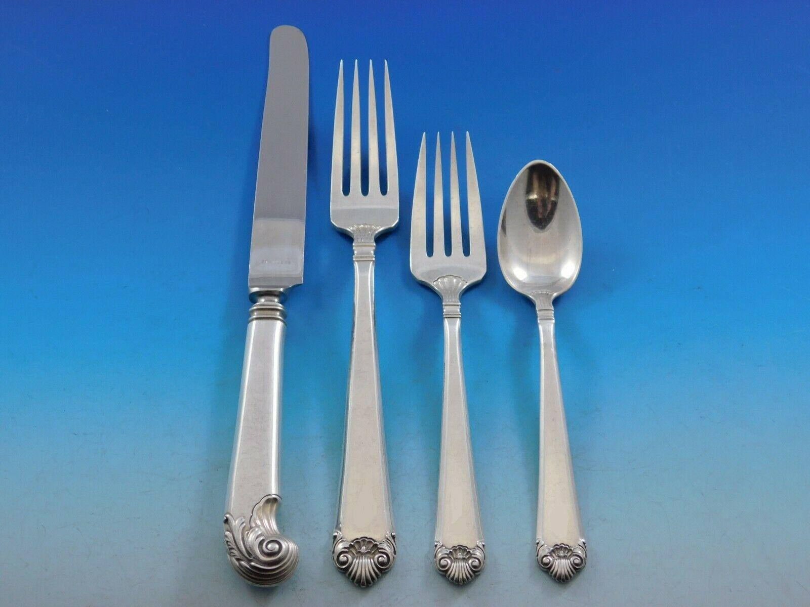 Impressive dinner size George II by Watson sterling silver flatware set - 84 pieces. This set includes:

12 dinner size knives, pistol grip handles, 9 1/2