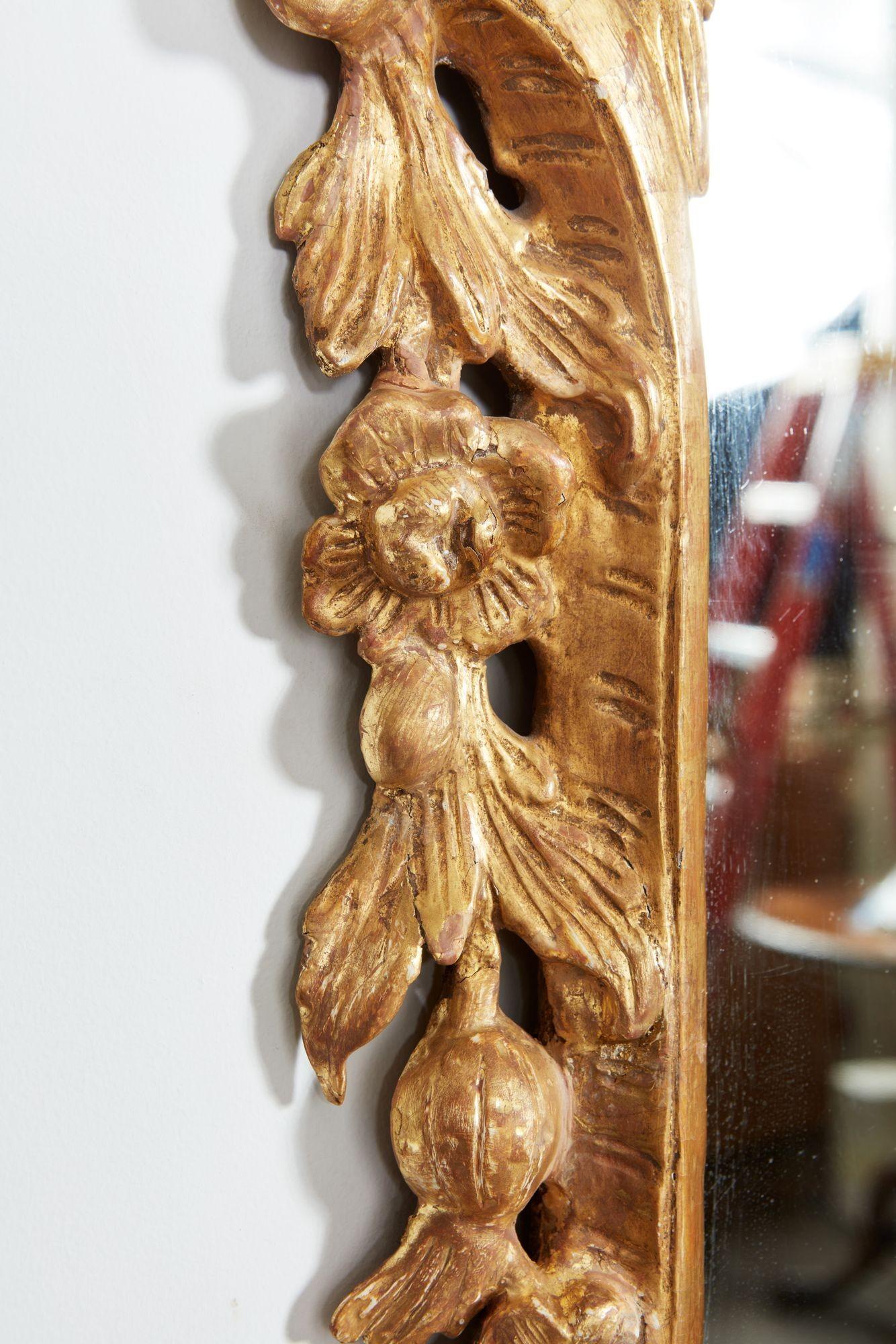 Miroir rococo sculpté et doré George II en vente 1
