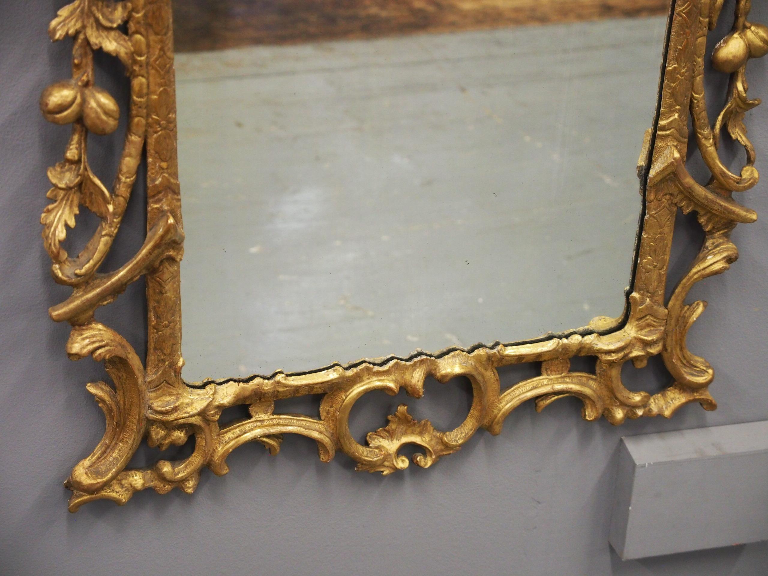 George II Carved Giltwood Mirror For Sale 6