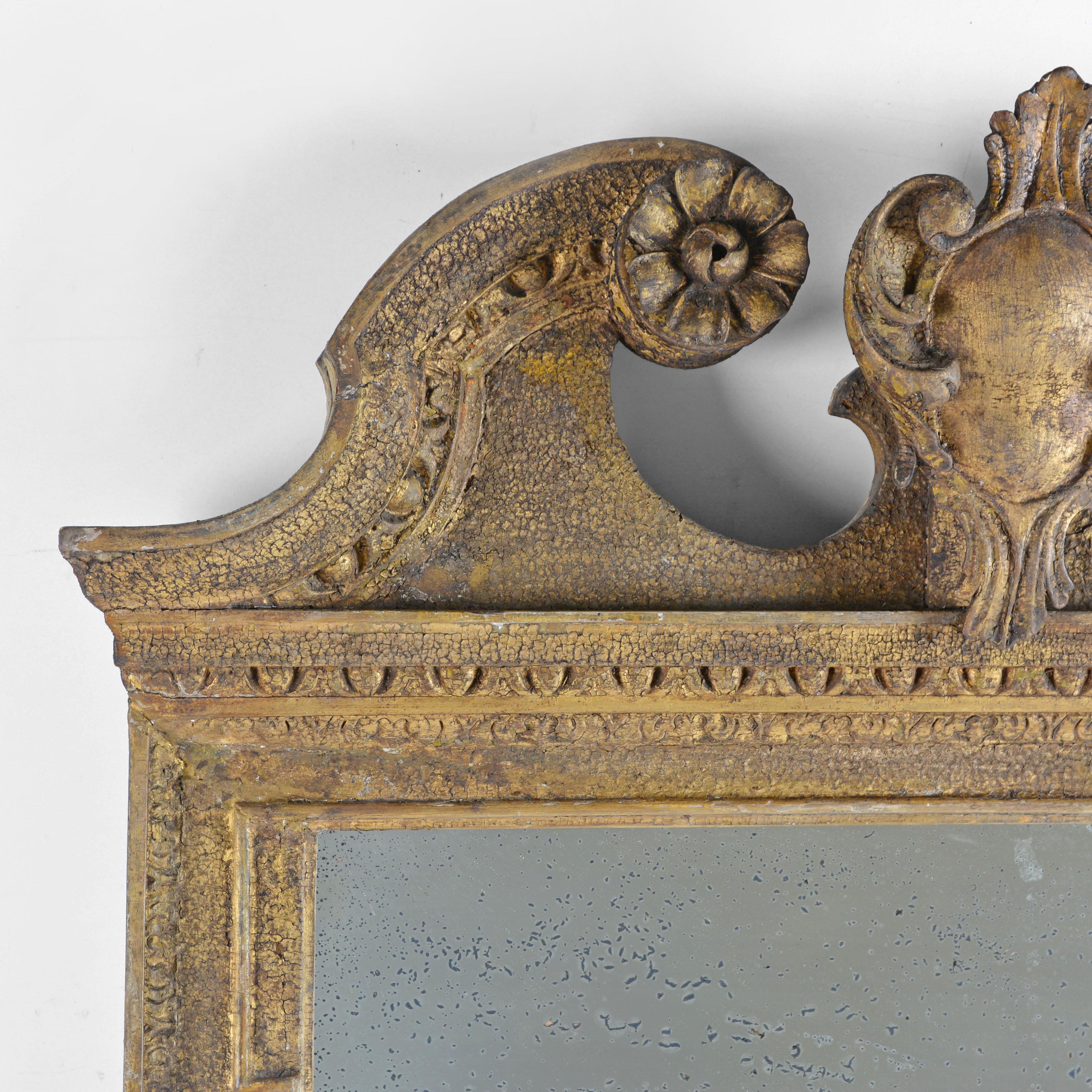 Miroir George II en bois sculpté et doré en vente 1