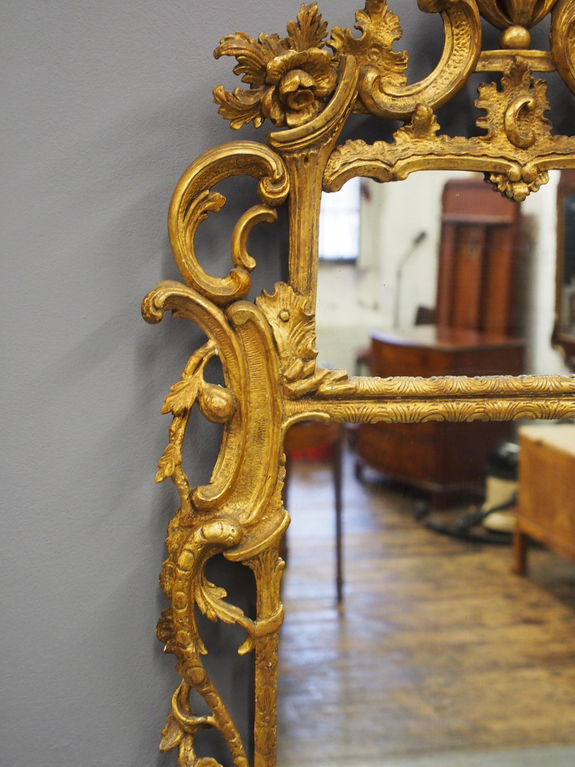 18th Century and Earlier George II Carved Giltwood Mirror For Sale