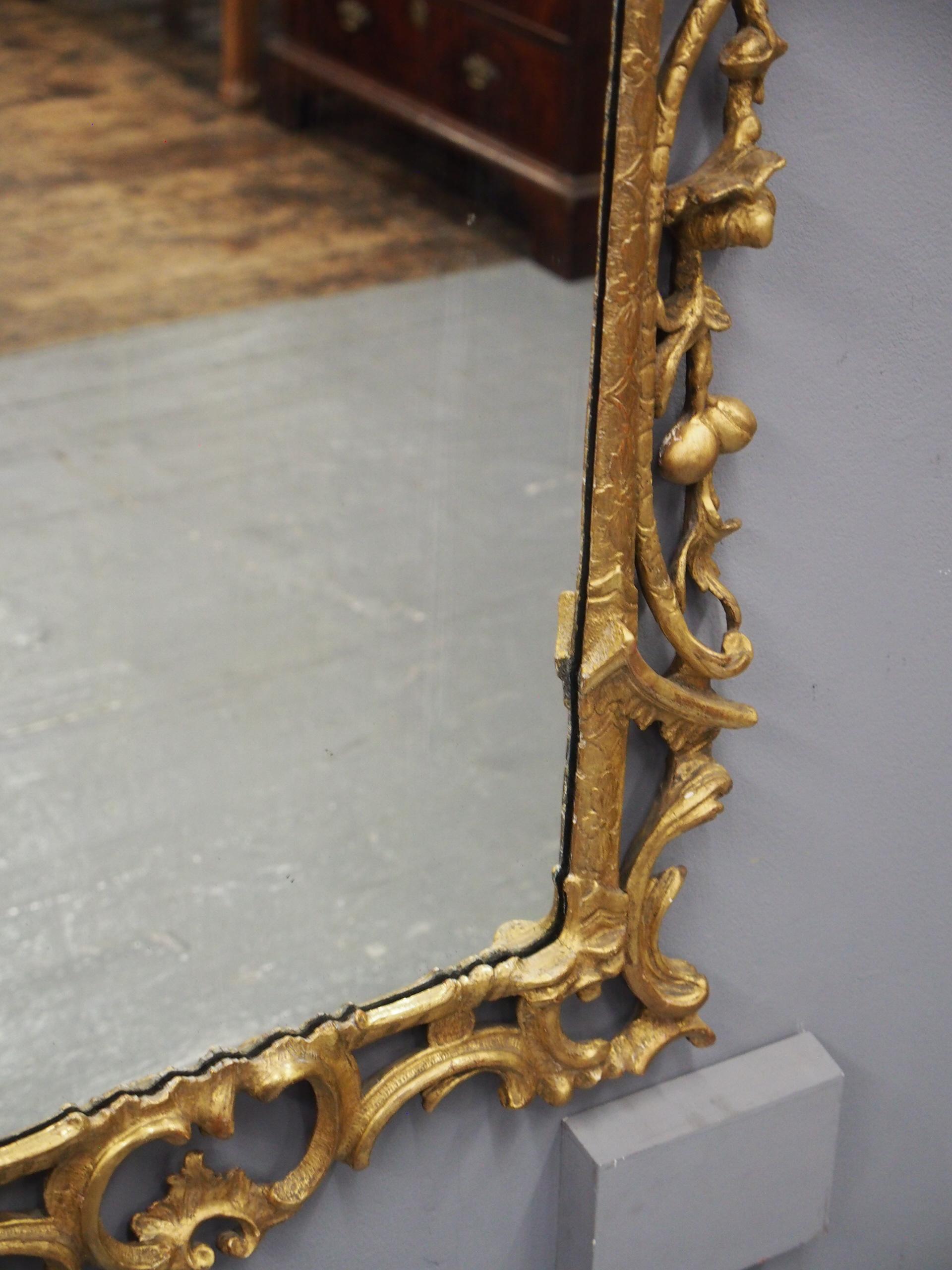 George II Carved Giltwood Mirror For Sale 5
