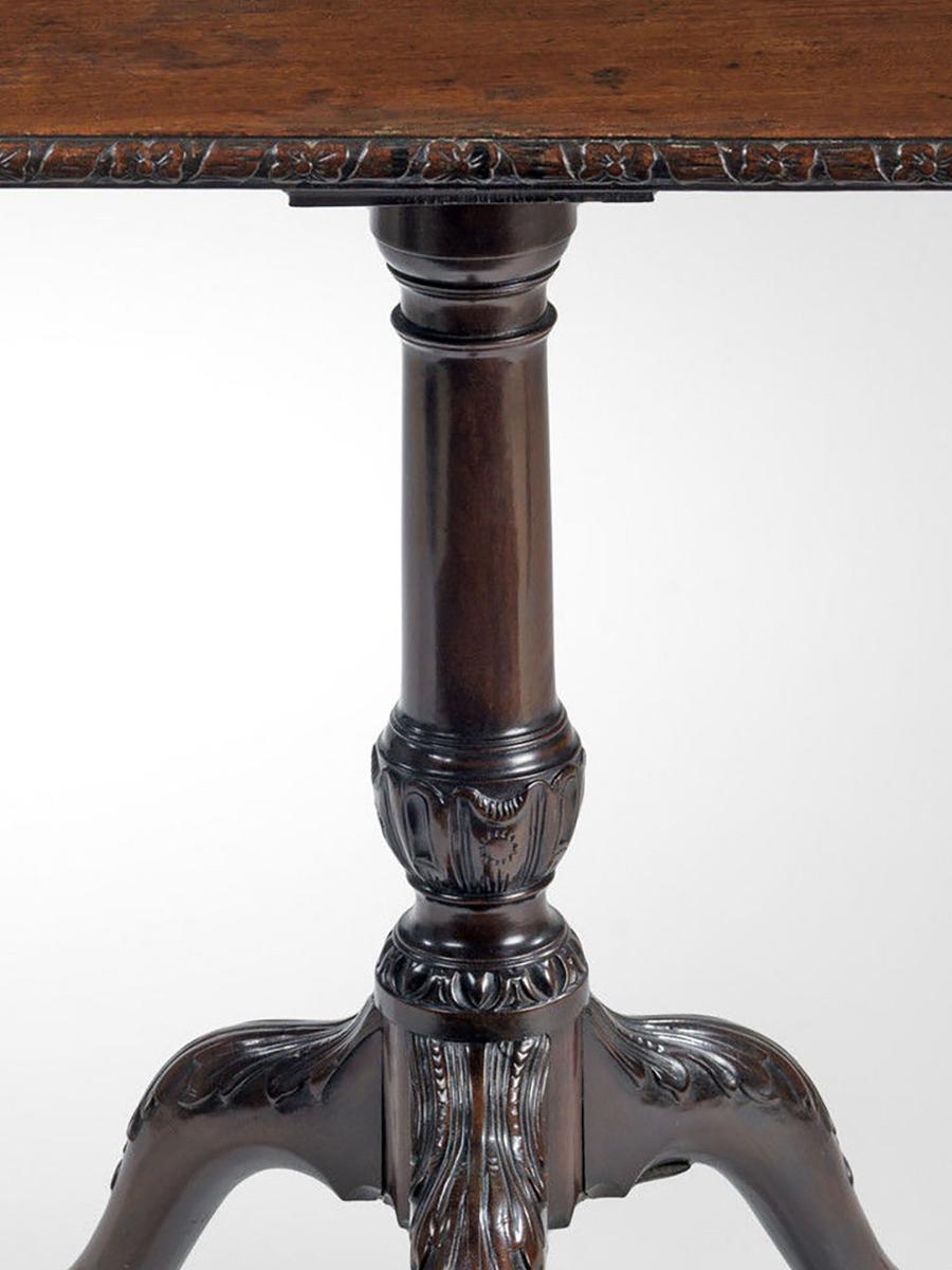 Chippendale George II Carved Mahogany Tripod Table For Sale