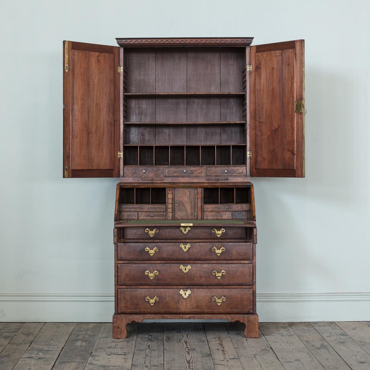 George II Carved Walnut & Feather Banded Bureau Bookcase In Good Condition For Sale In London, GB