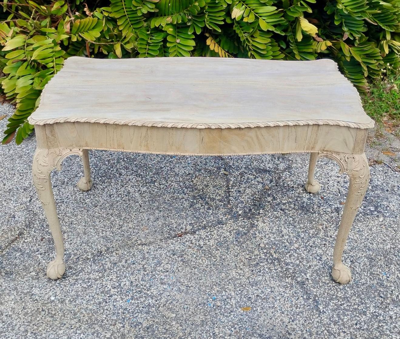 Table de bibliothèque George II en finition acajou blanchi en vente 6