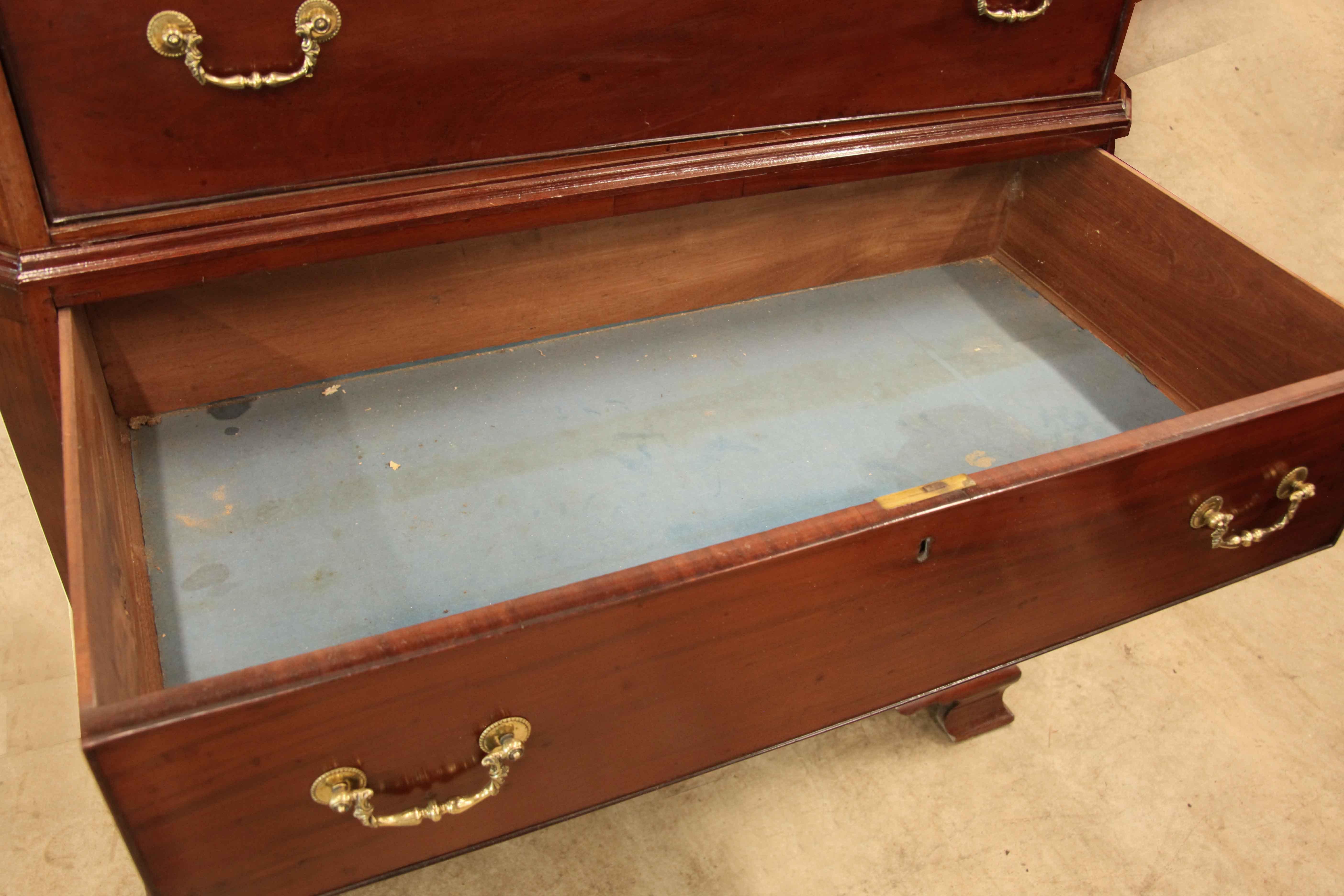George II Chest on Chest For Sale 5