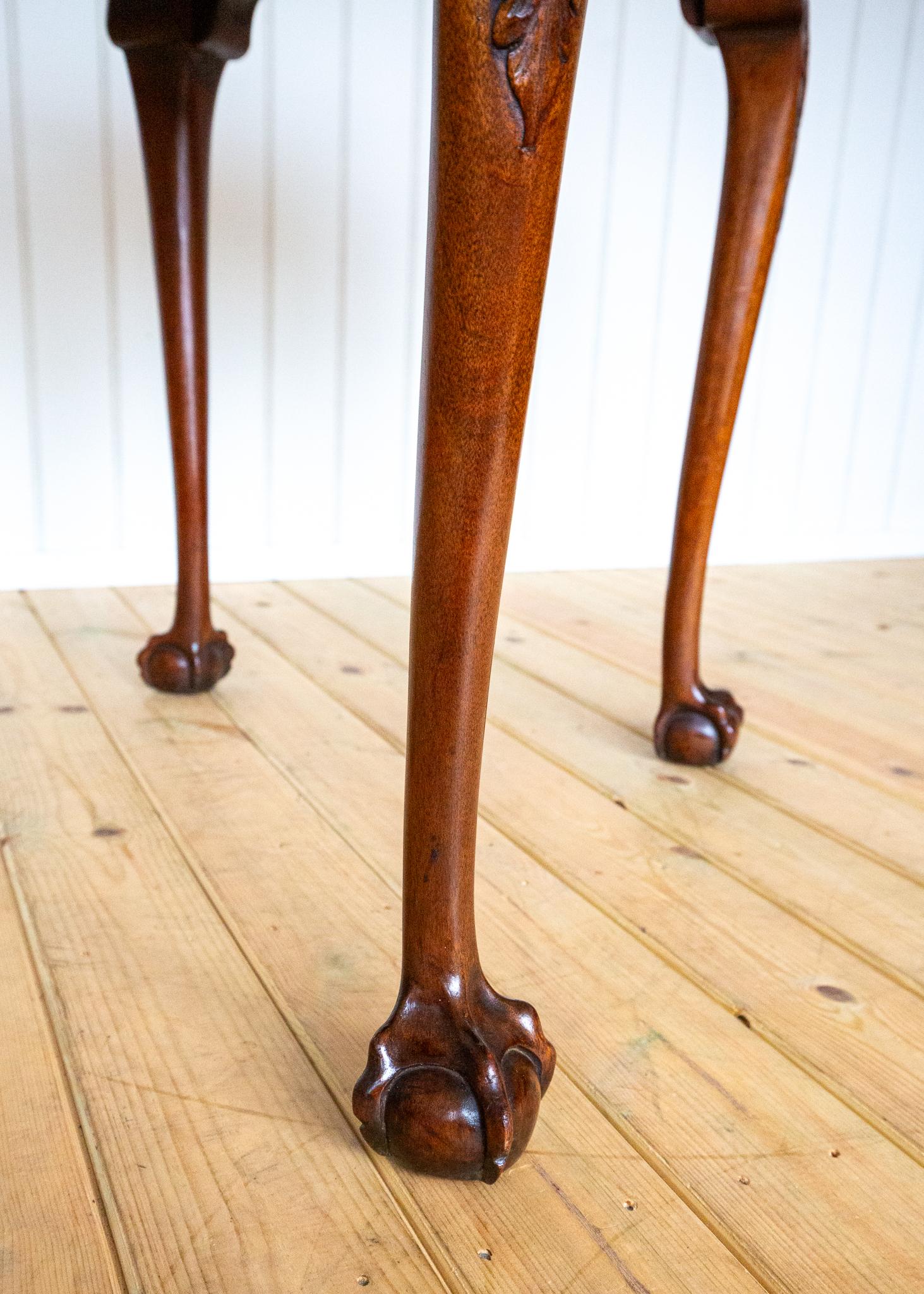 George II Chippendale Style Desk Mahogany Leather Top Antique Console Side Table in vendita 6