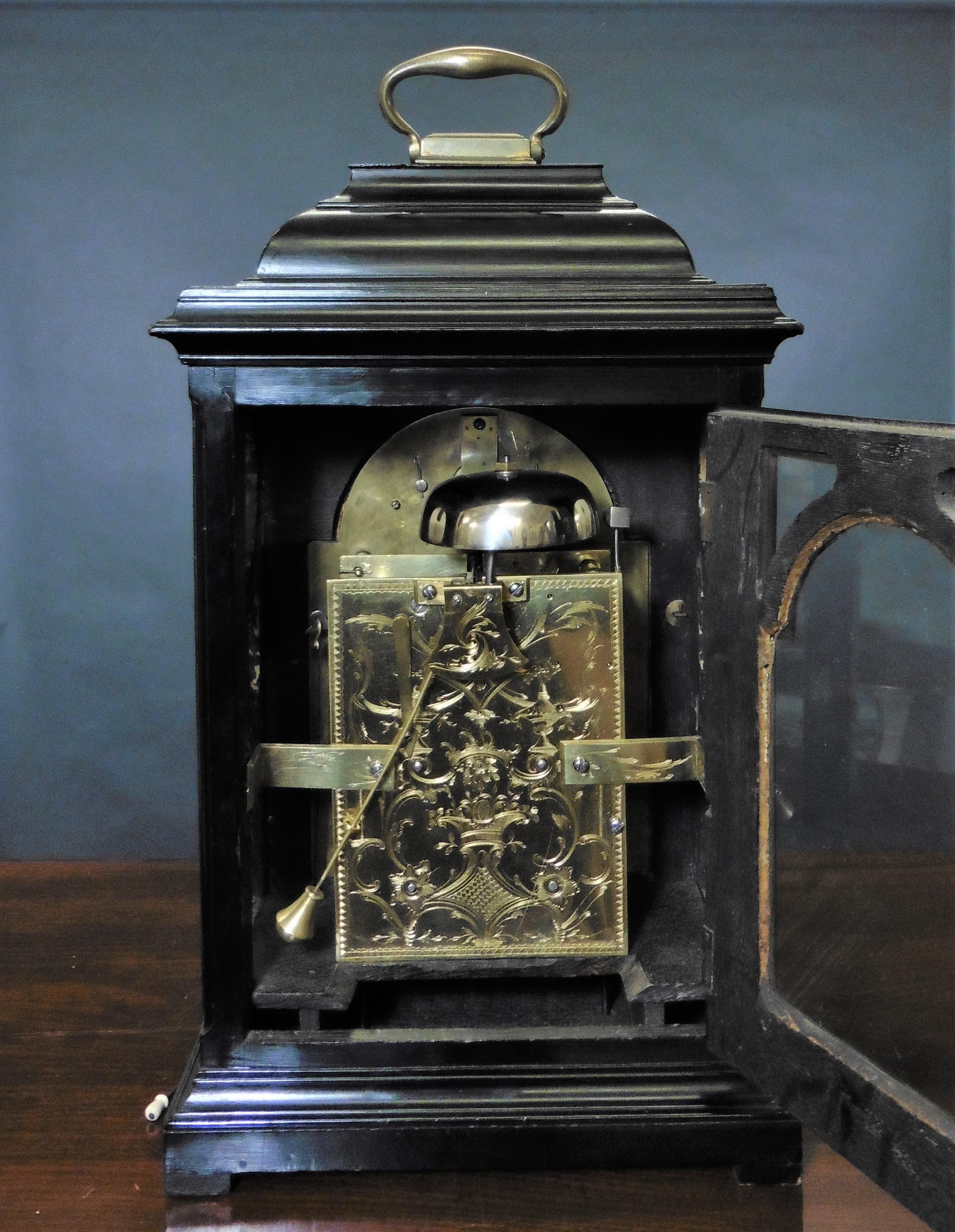 Mid-18th Century George II Ebonised English Bracket Clock by Thomas Wagstaffe, London For Sale