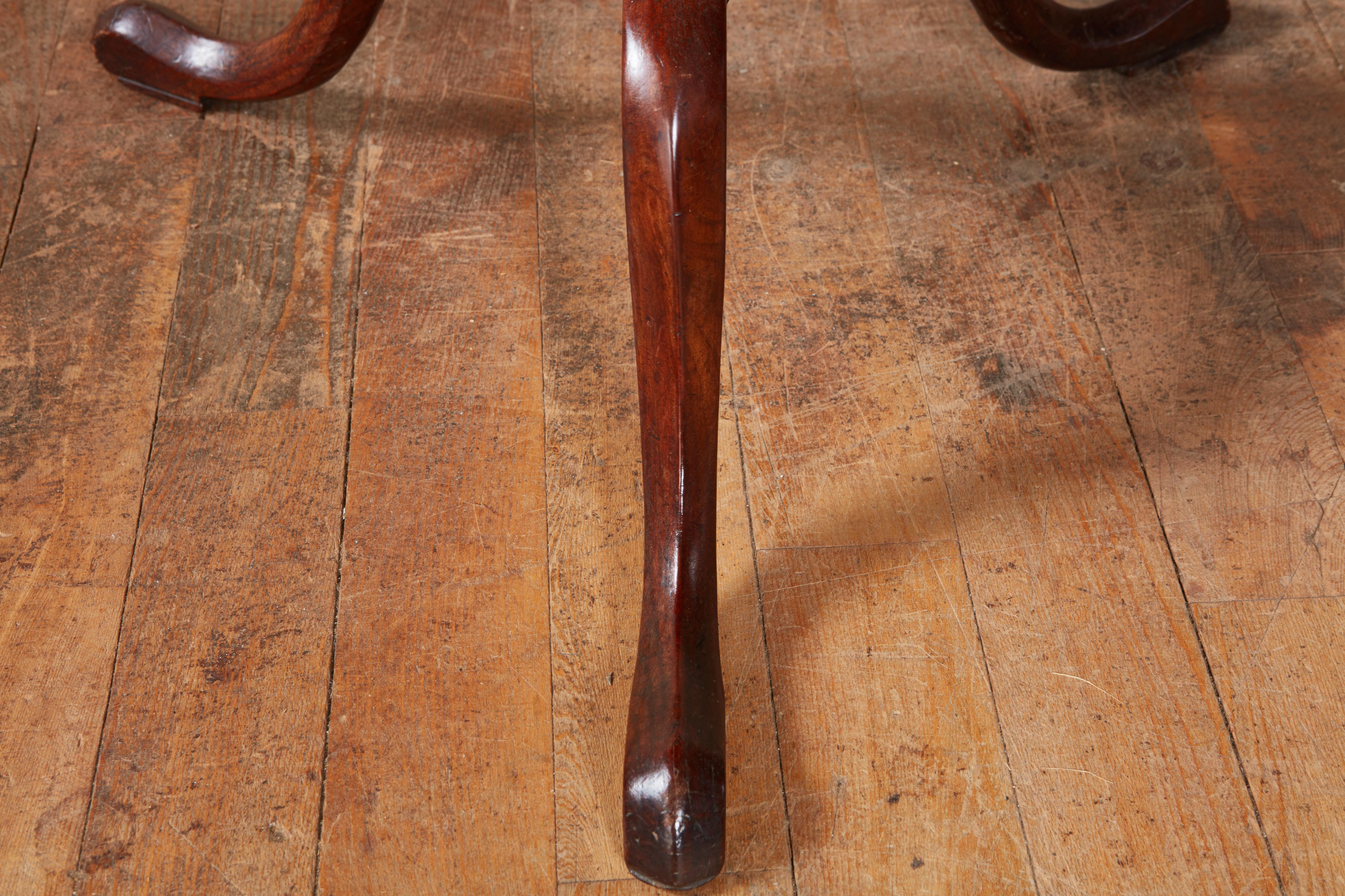 Turned George II Elm Tripod Table