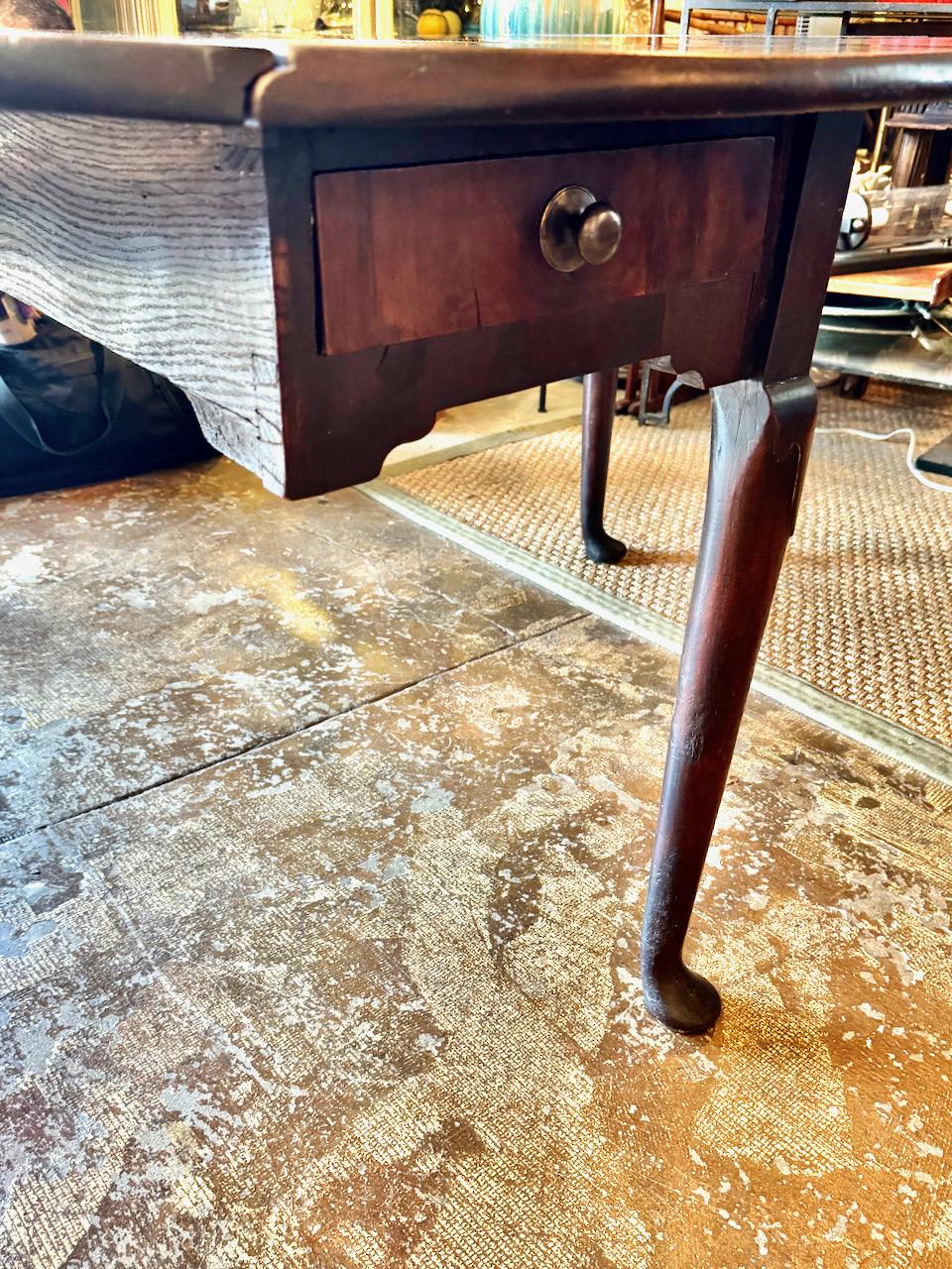 George II Gateleg Dining Table For Sale 1