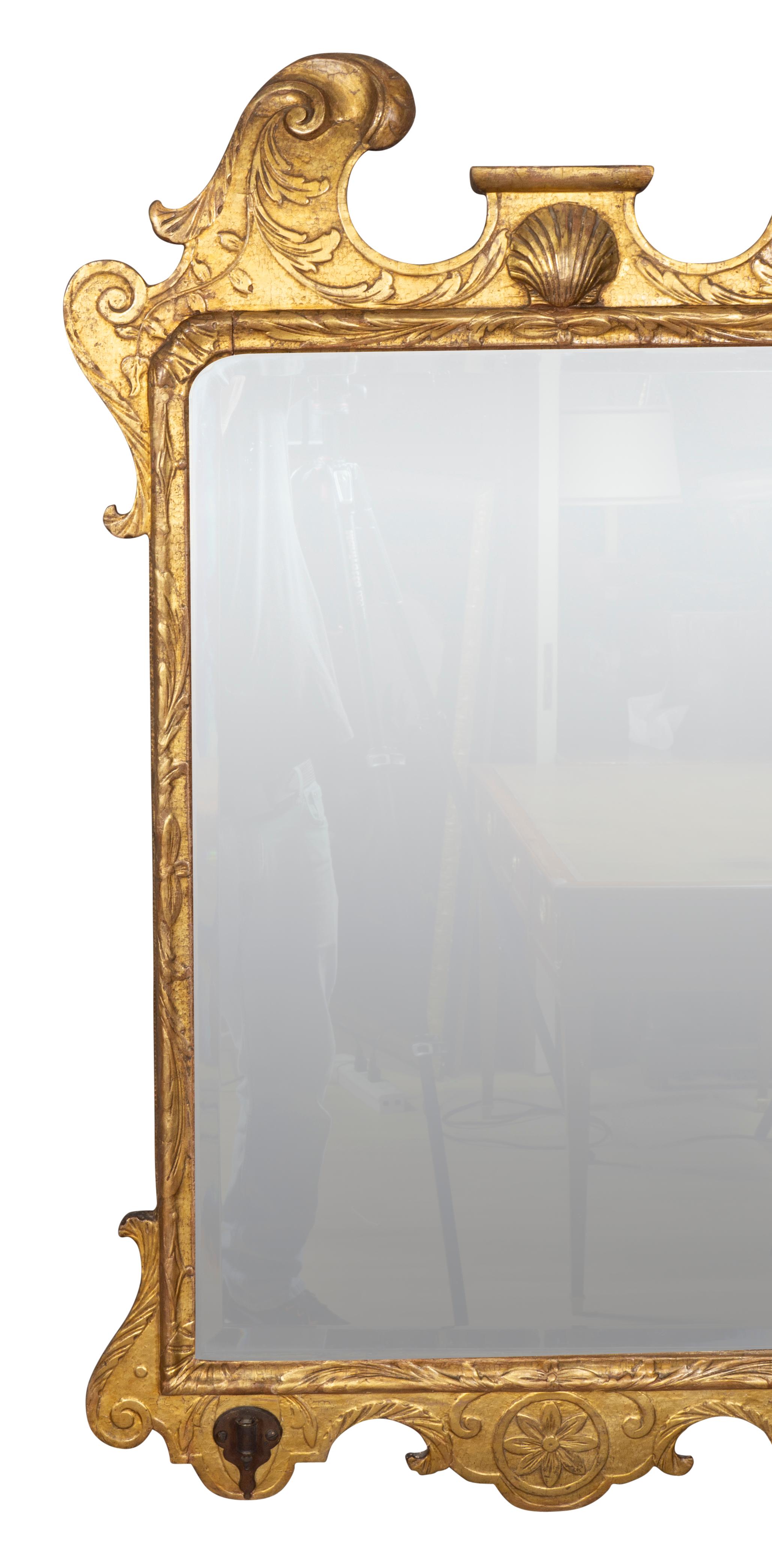 George II Giltwood Mirror In Good Condition For Sale In Essex, MA