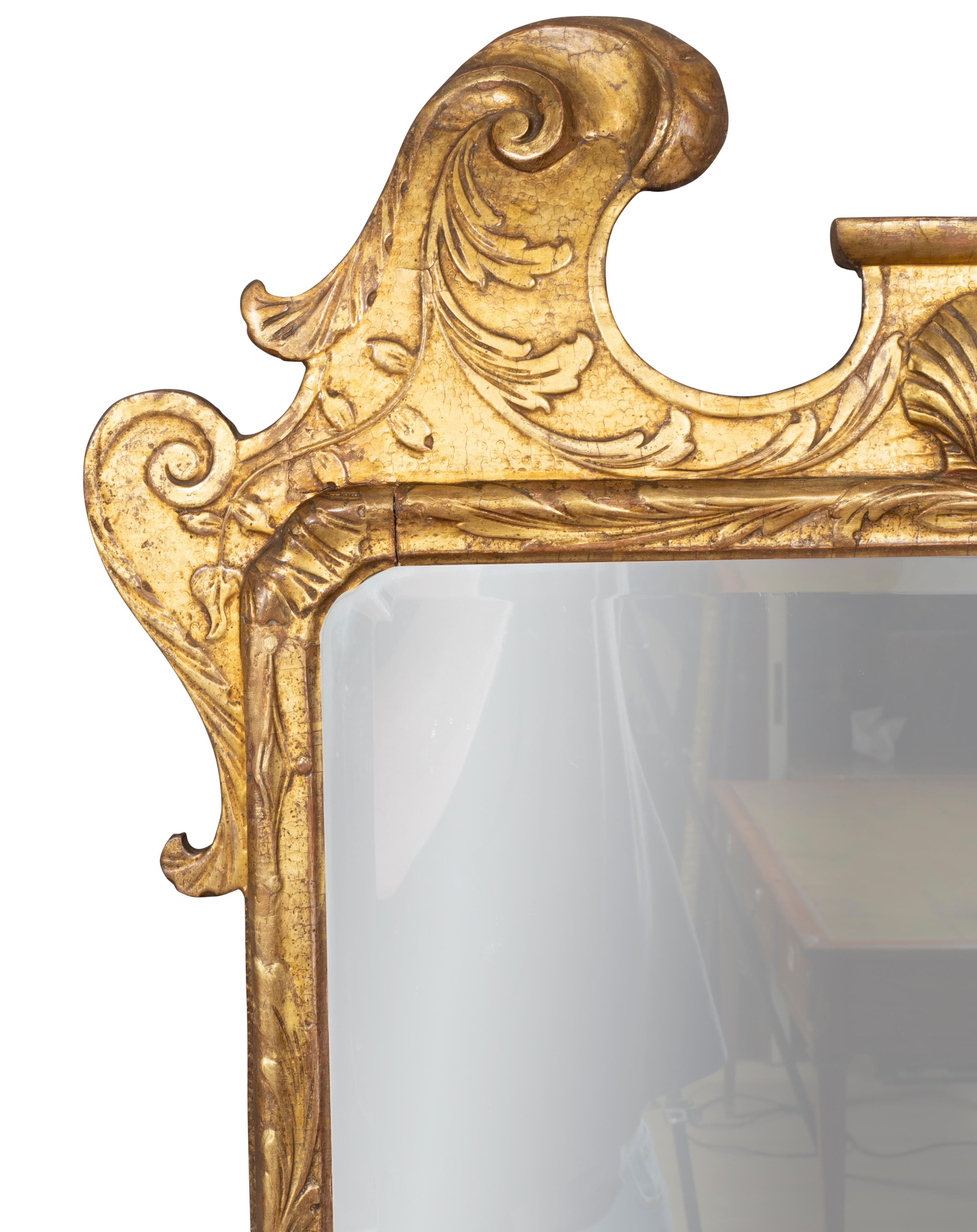 Spiegel aus vergoldetem Holz, George II. im Angebot 1