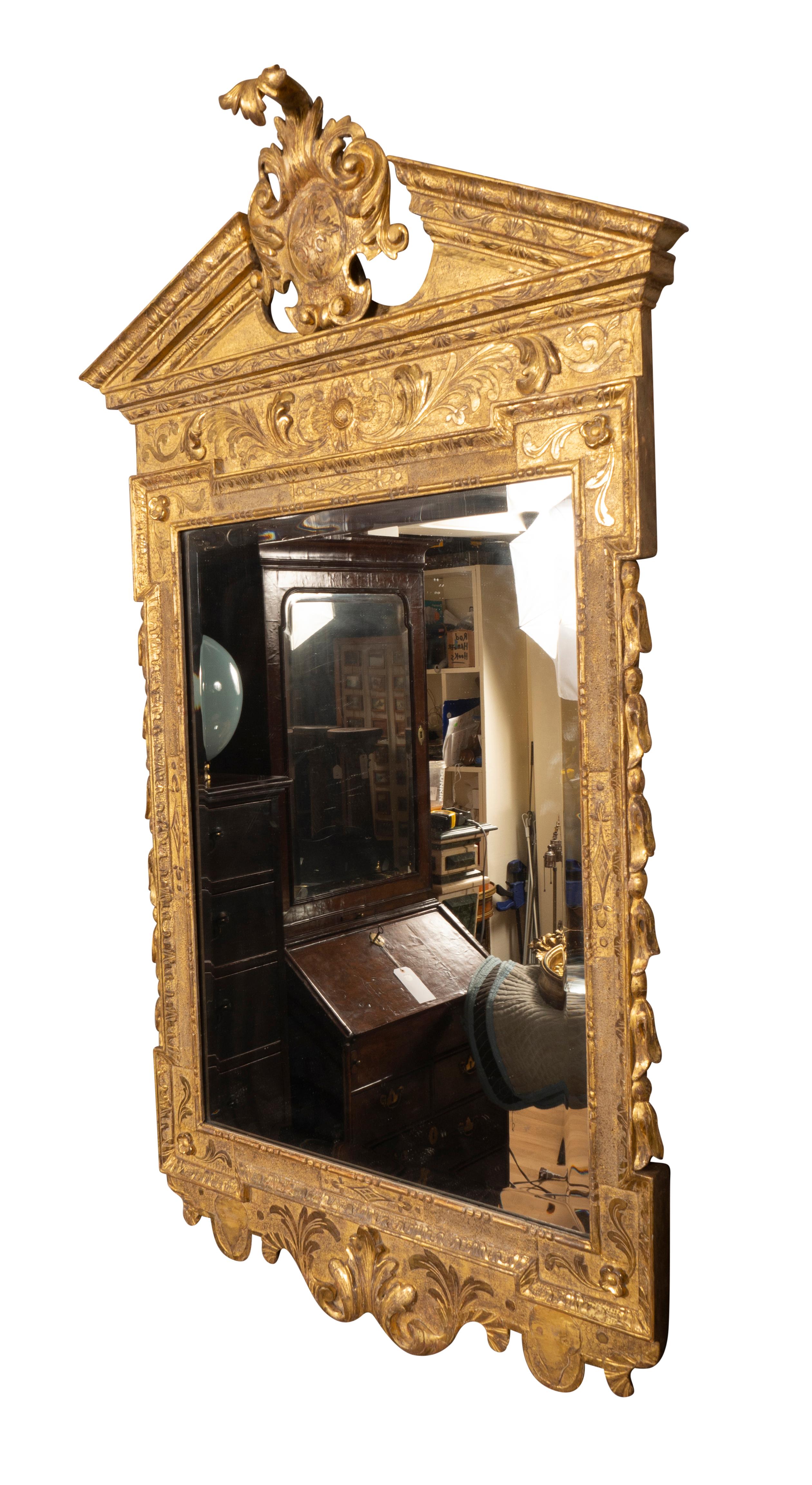 George II Giltwood Mirror in the Manner of William Kent In Good Condition For Sale In Essex, MA