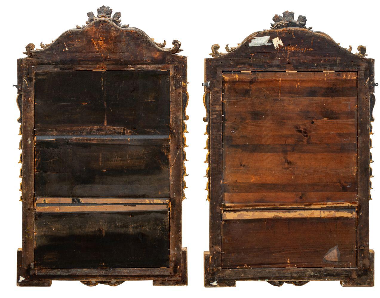 Pareja de espejos de muelle de madera dorada de Jorge II Espejo en venta