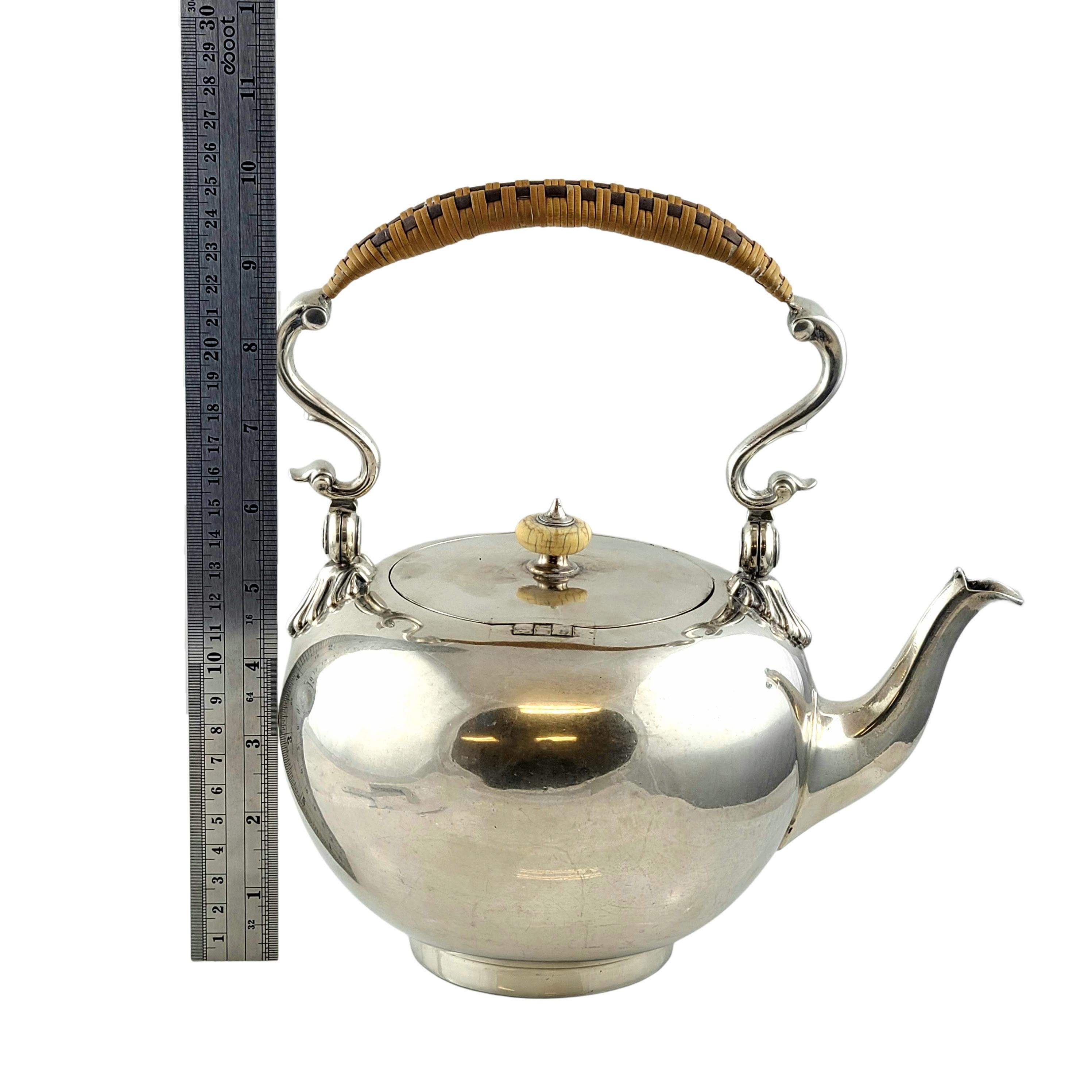 George II Humphrey Payne London Sterling Silver Teapot, 1748 For Sale 5