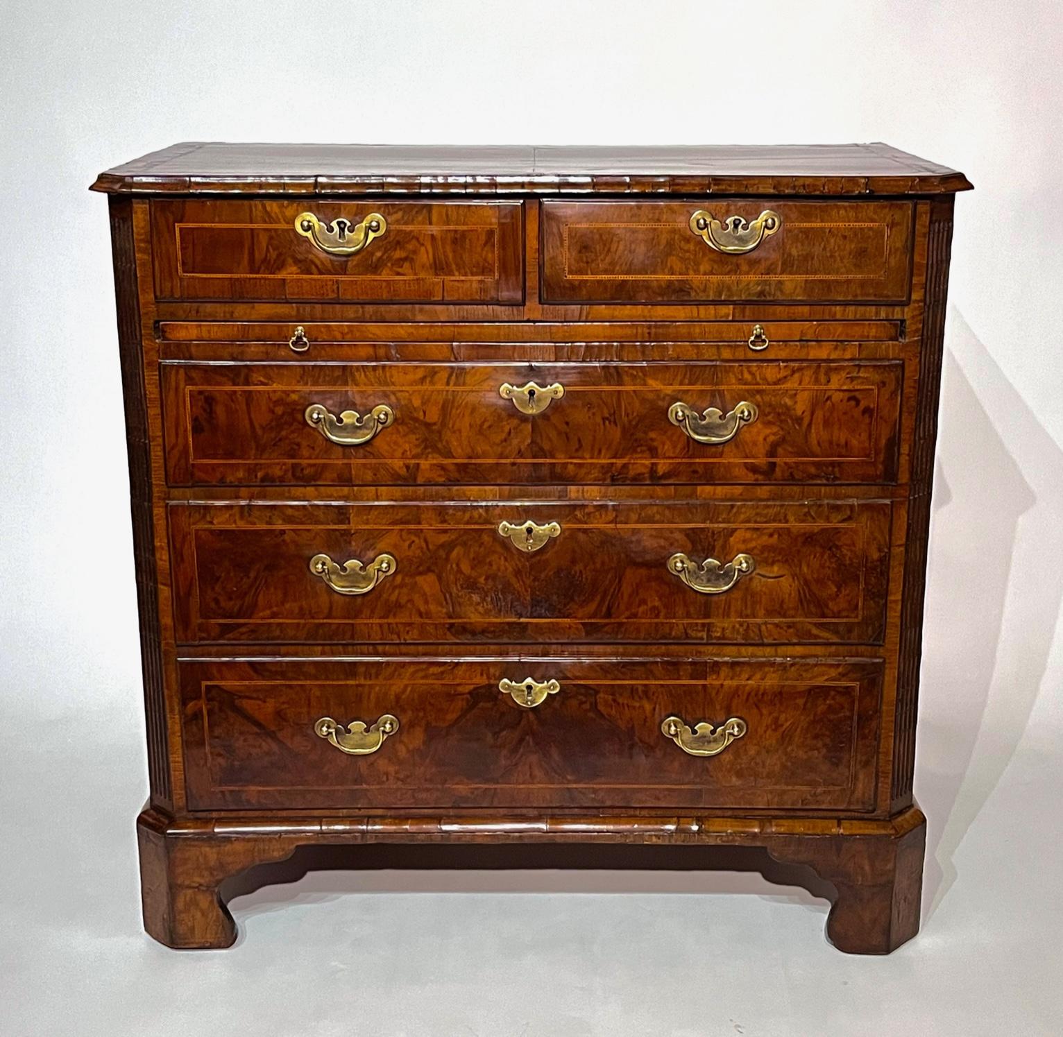 George II Inlaid Walnut Chest of Drawers, England, circa 1730 3