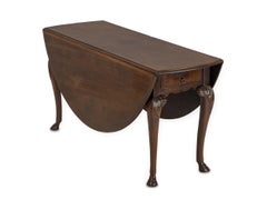George II Irish Mahogany Oval Drop-Leaf Dining Table, c.1750, with Carved Legs