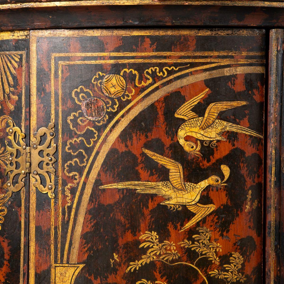 Wood George II Japanned and Gilt Hanging Corner Cabinet, circa 1730 For Sale