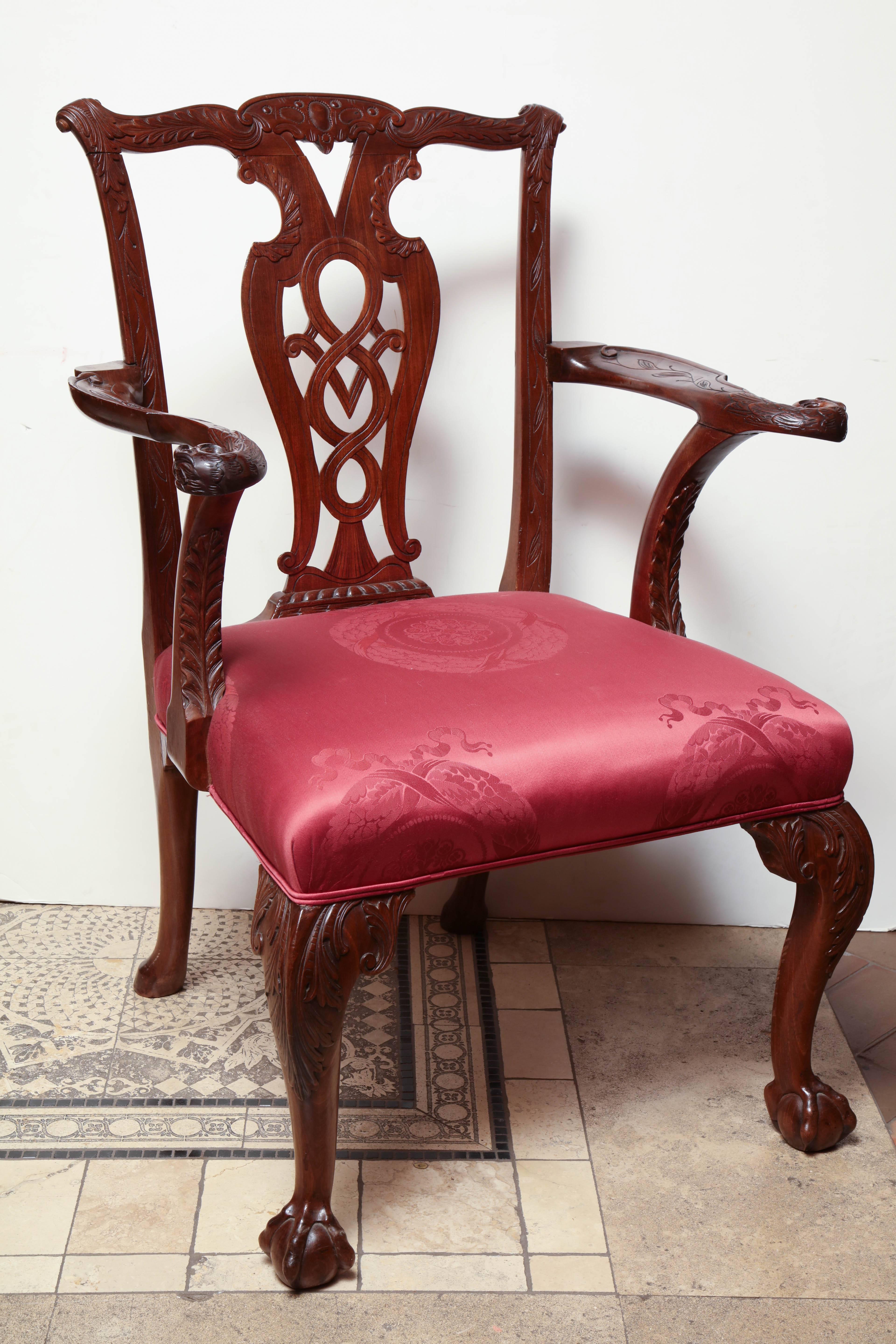 George II Mahogany Armchair In Good Condition In Westwood, NJ