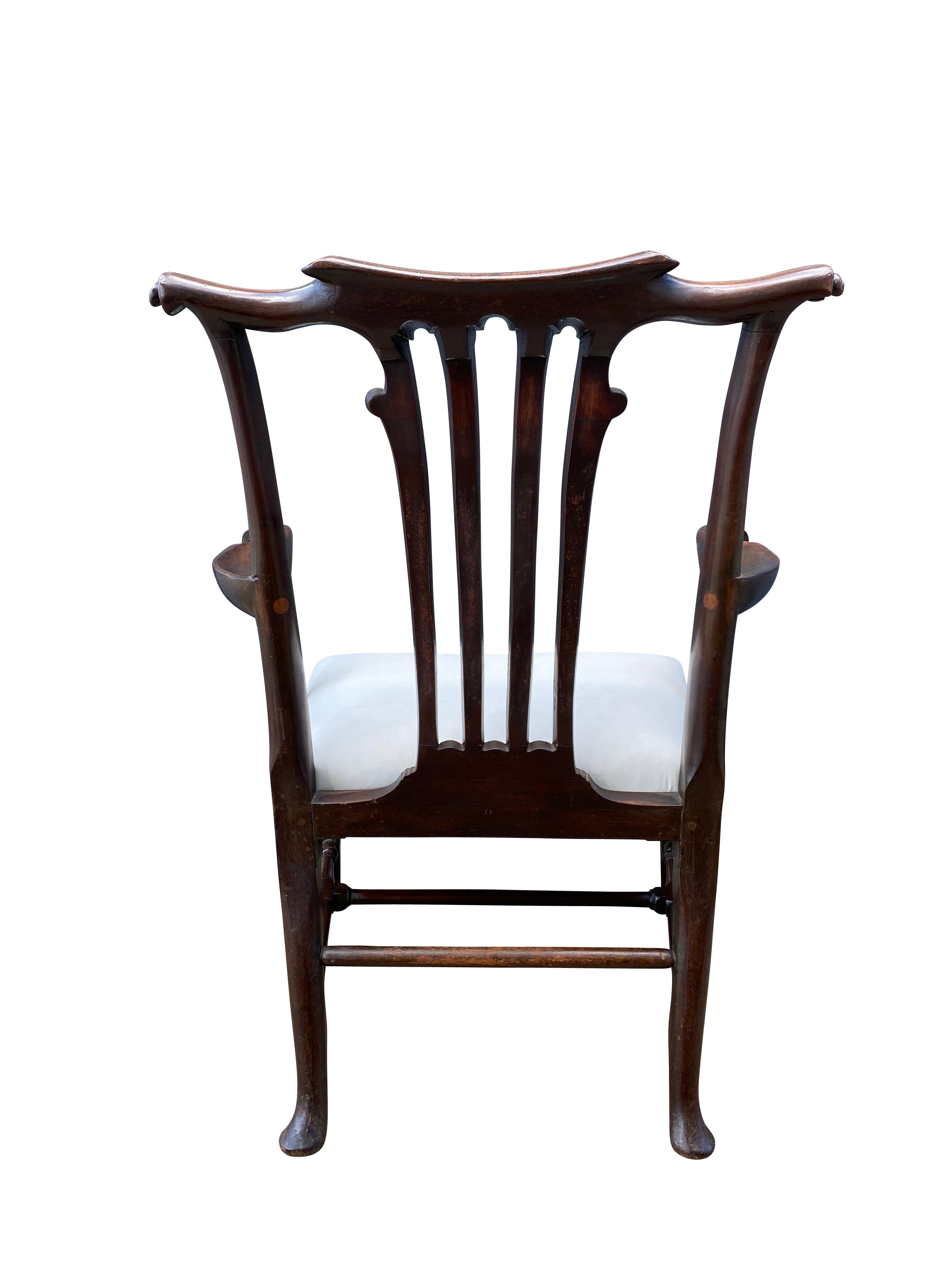 George II Mahogany Armchair In Good Condition For Sale In Essex, MA