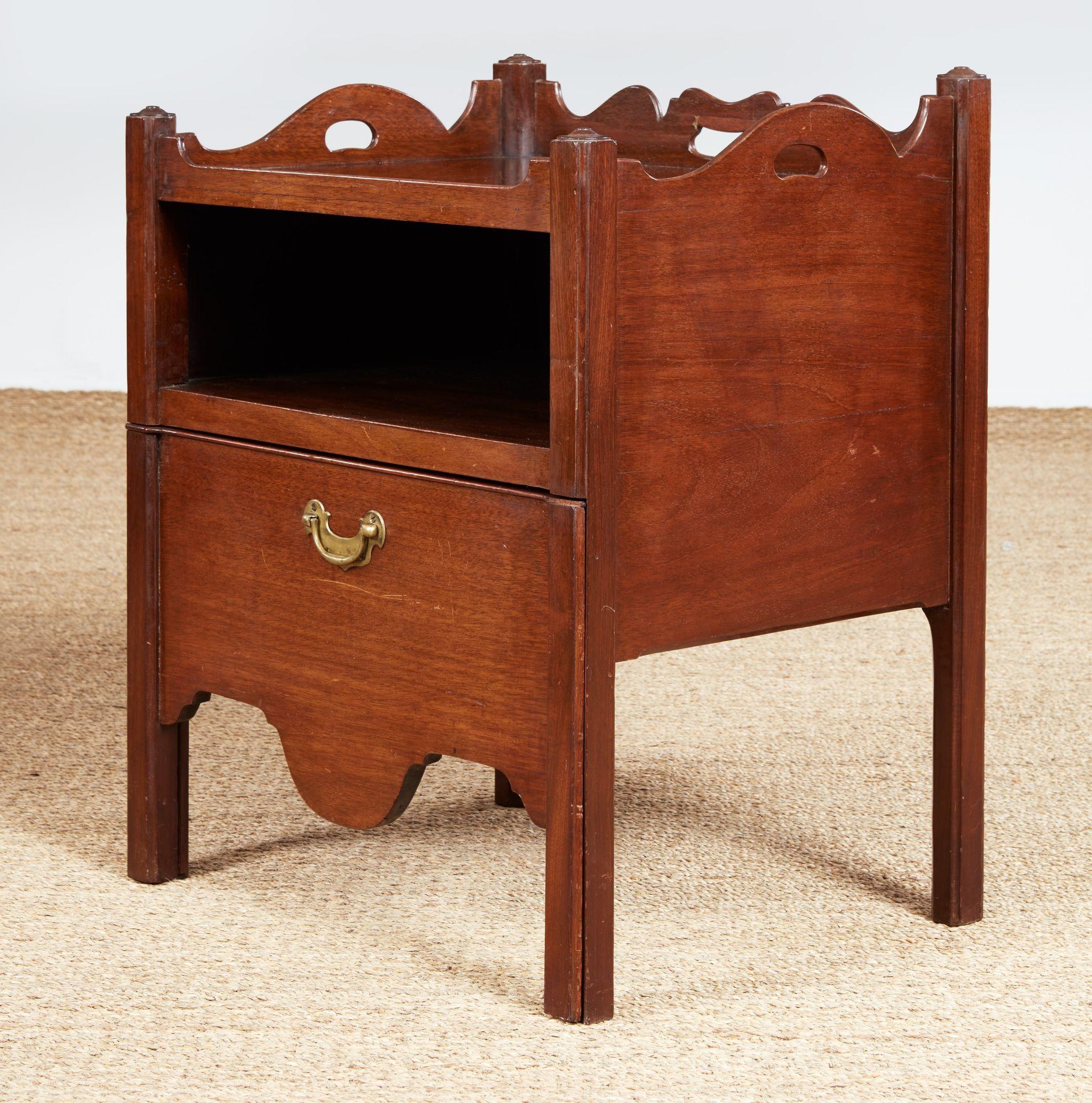 English George II Mahogany Bedside Cupboard For Sale